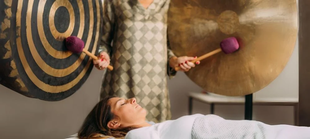 Benefits of Sound Bath Therapy for Health & Inner Peace — Healing ...