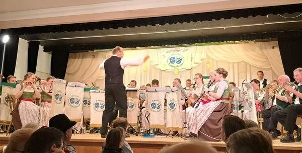 Neujahrskonzert der Gmunder Dorfmusikanten