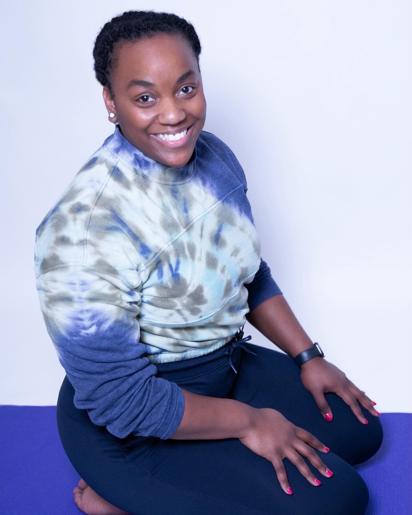 Get ready to be inspired! In this workshop, Kishundra will share three impactful key principles to em(power) your yoga practice on and off the mat. These are principles that Kishundra commits to in her own life and practice, and now she wants to shar