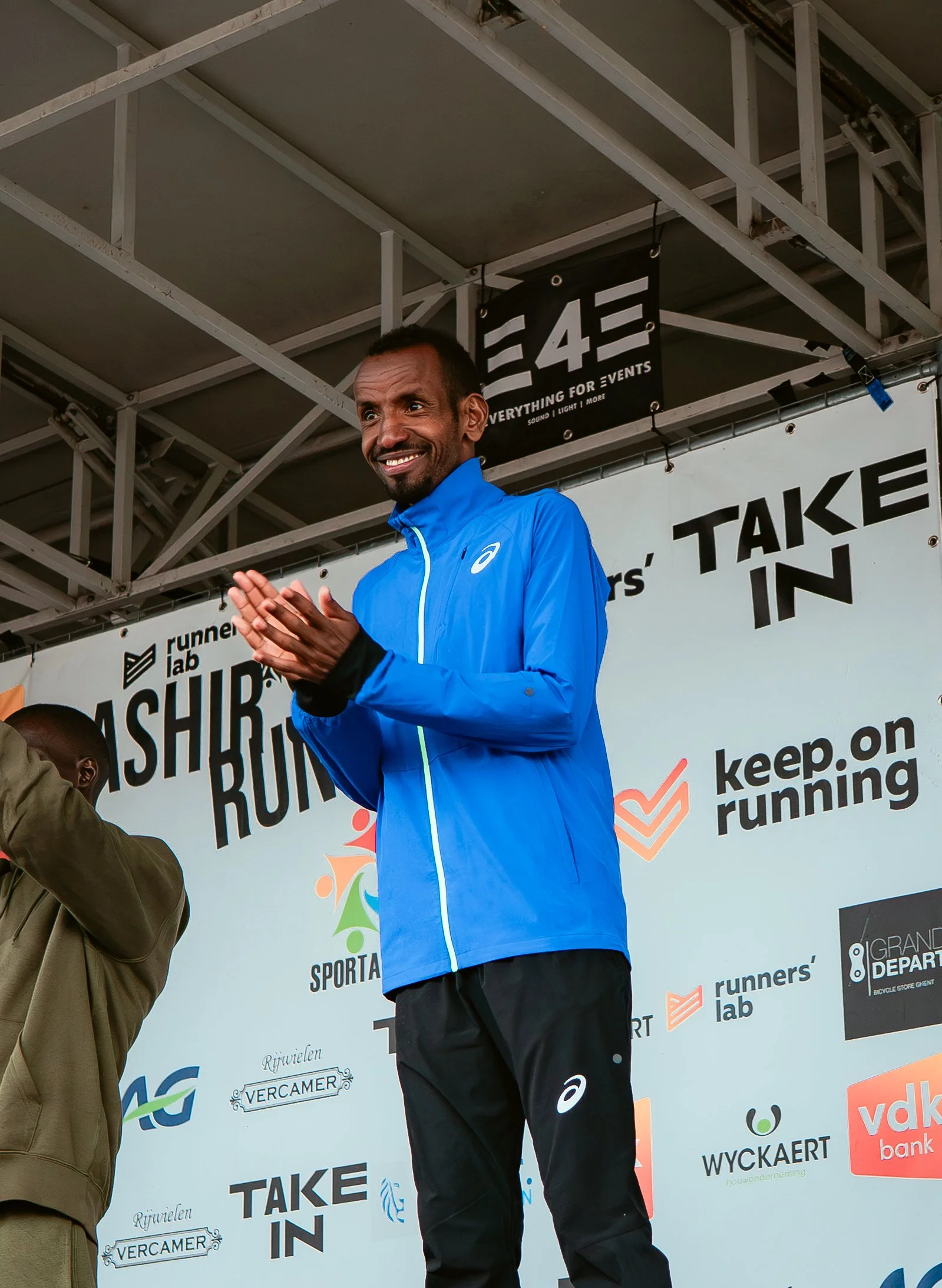 BASHIRS RUN PODIUM + WAVE 2-15.jpg