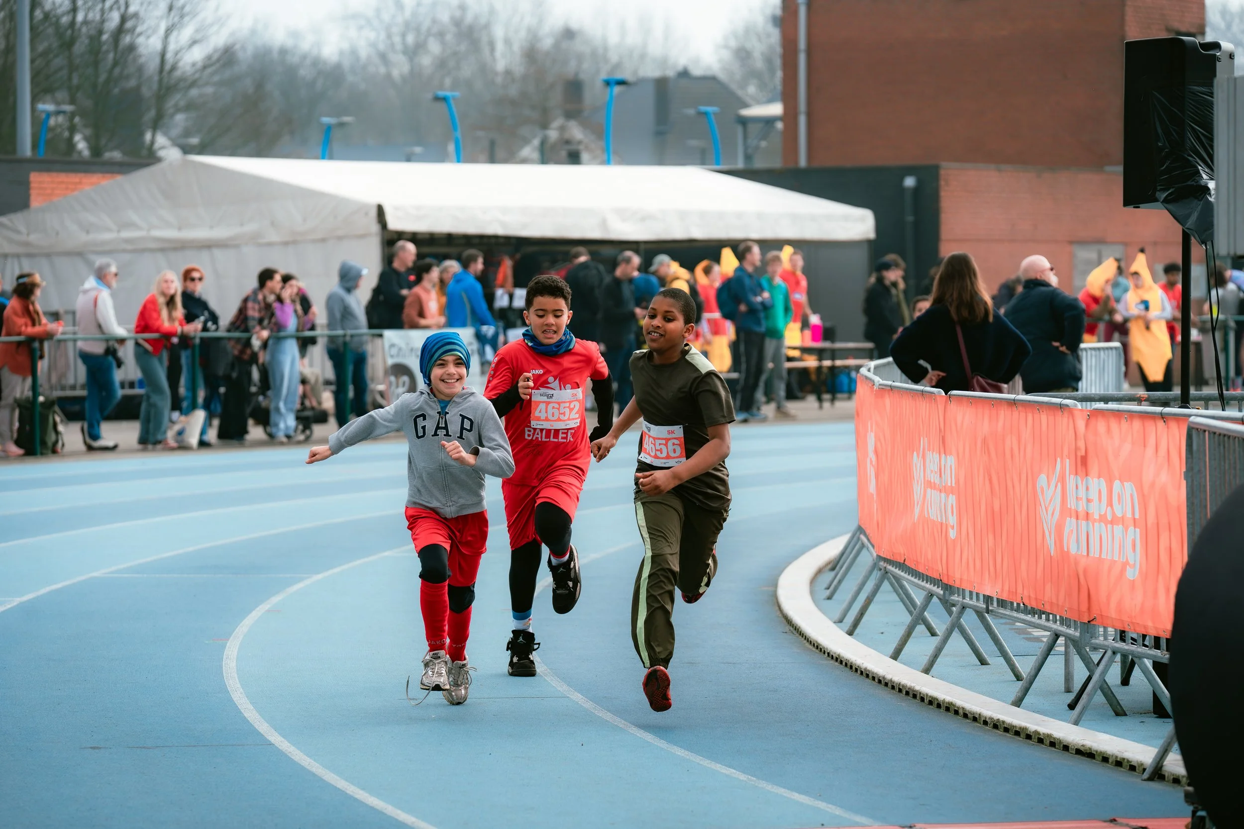 BASHIRS RUN PODIUM + WAVE 2-125.jpg