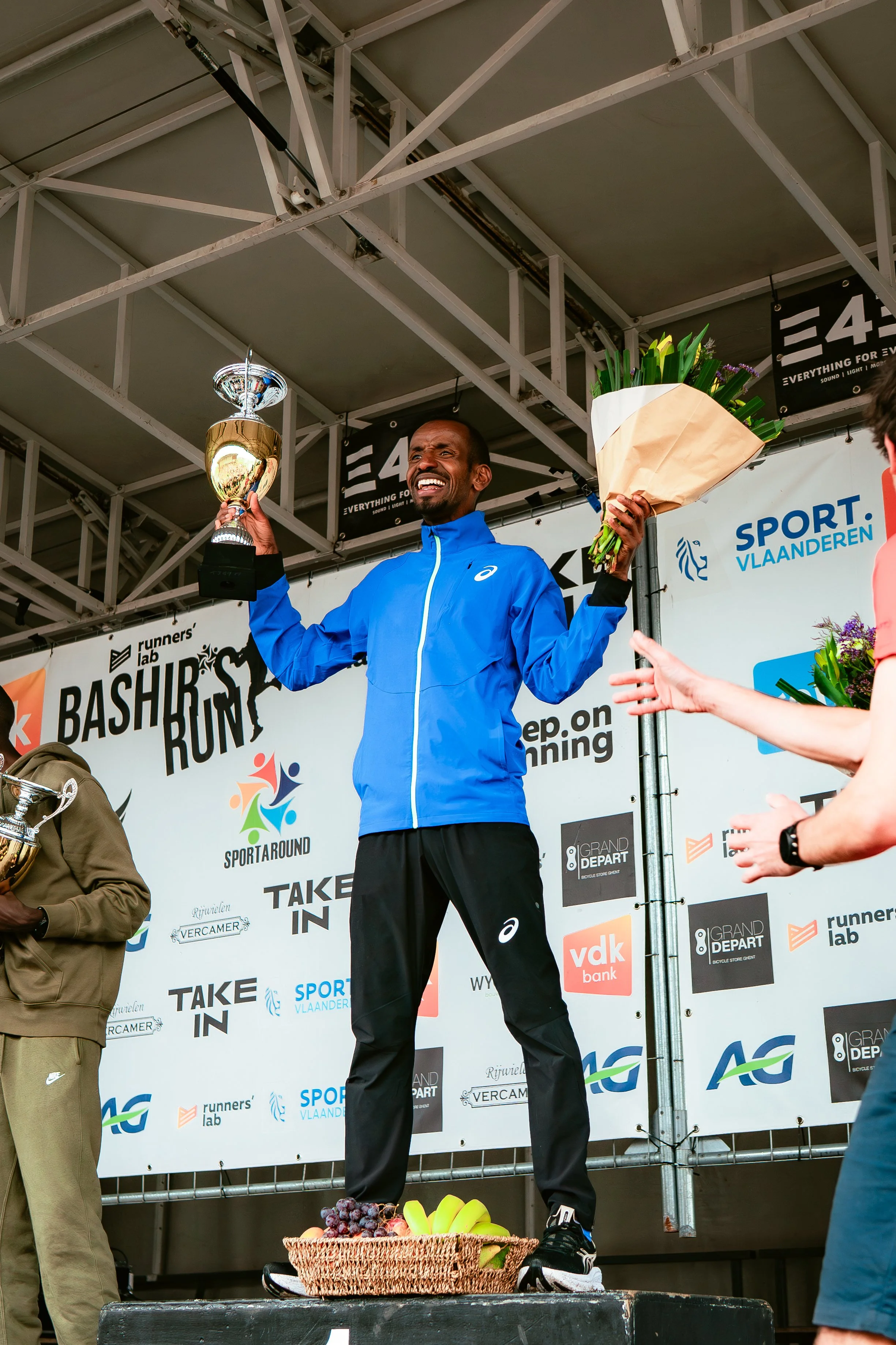 BASHIRS RUN PODIUM + WAVE 2-18.jpg