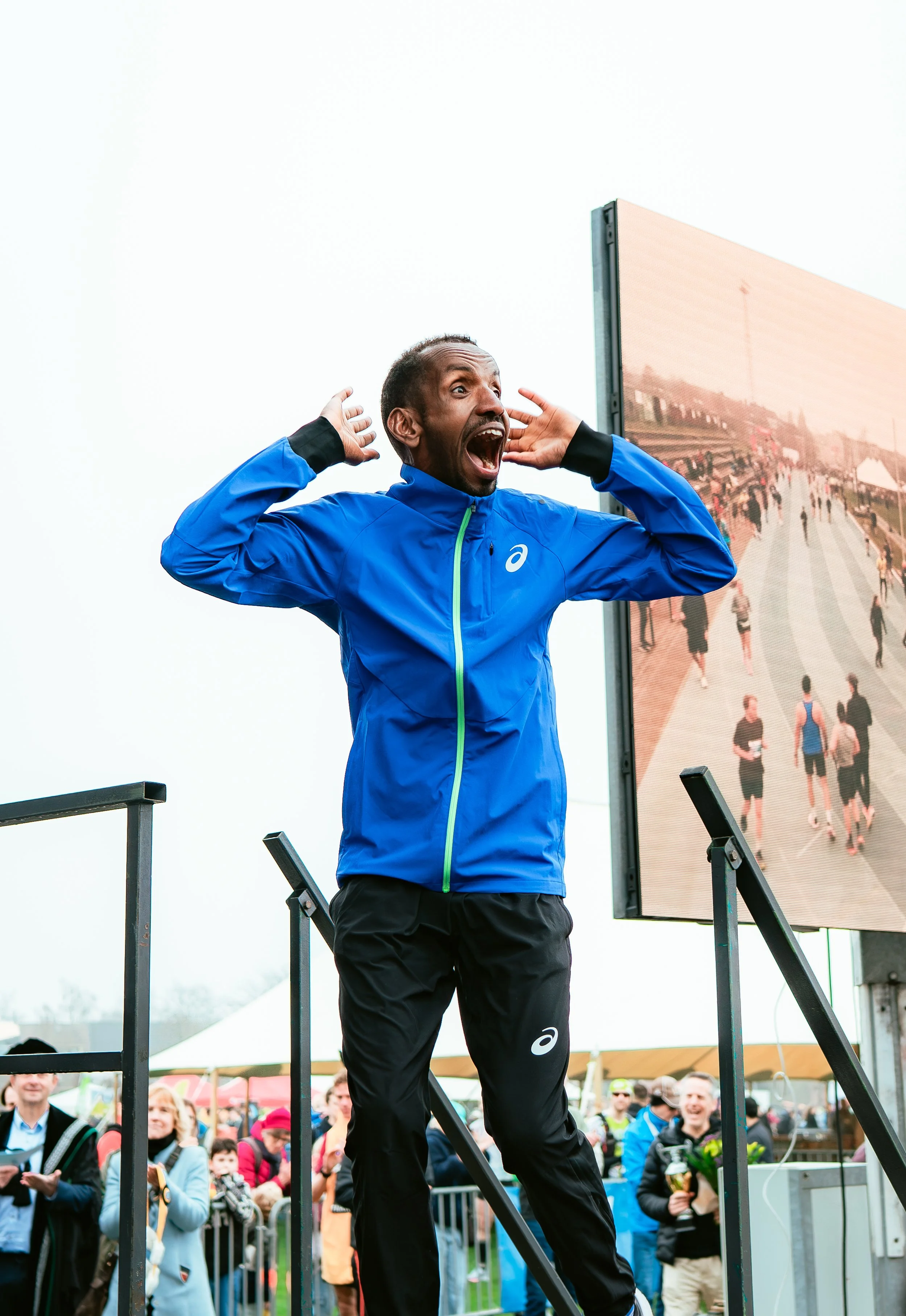 BASHIRS RUN PODIUM + WAVE 2-10.jpg