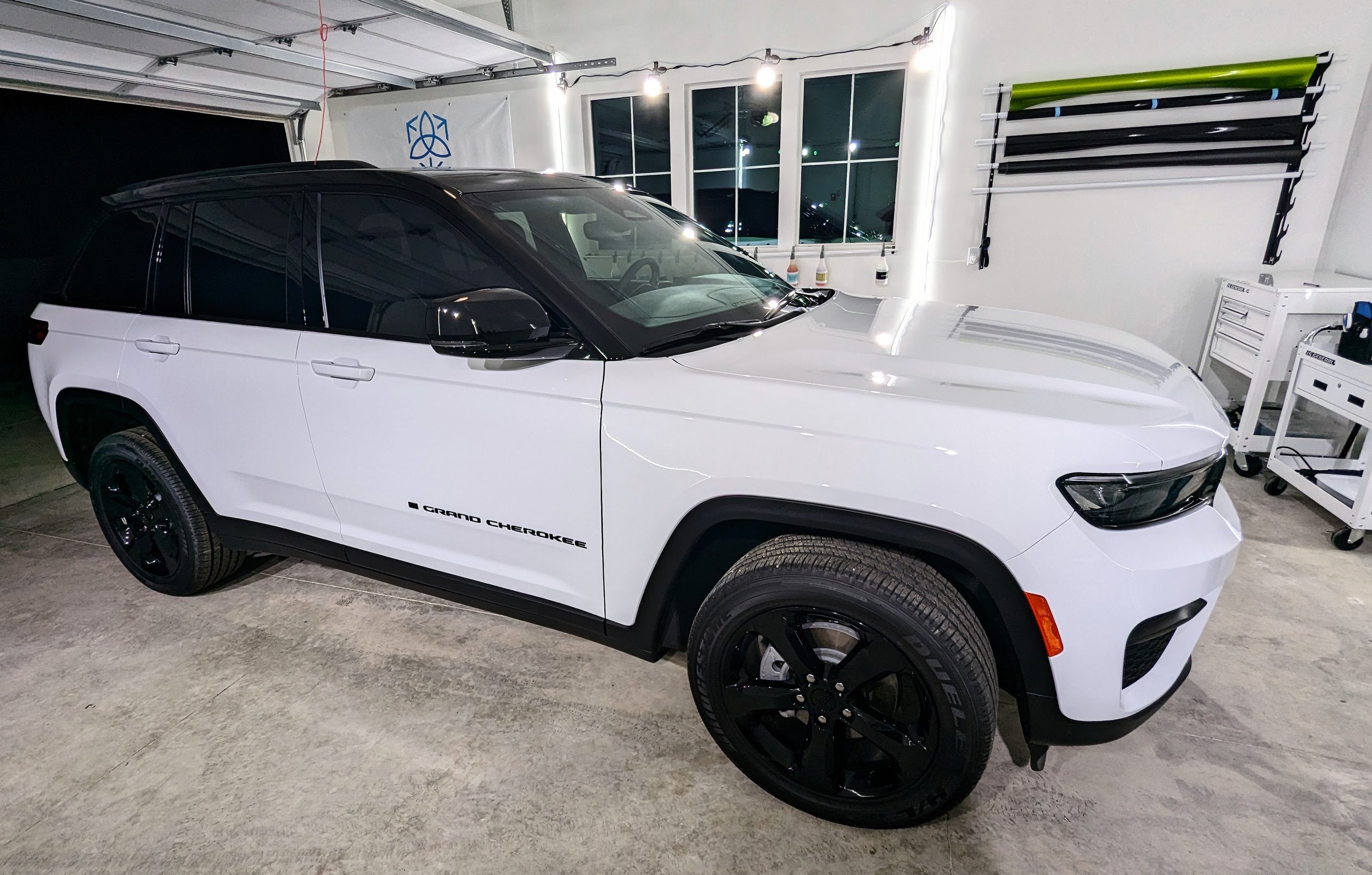Gloss Black Roof Wrap Jeep