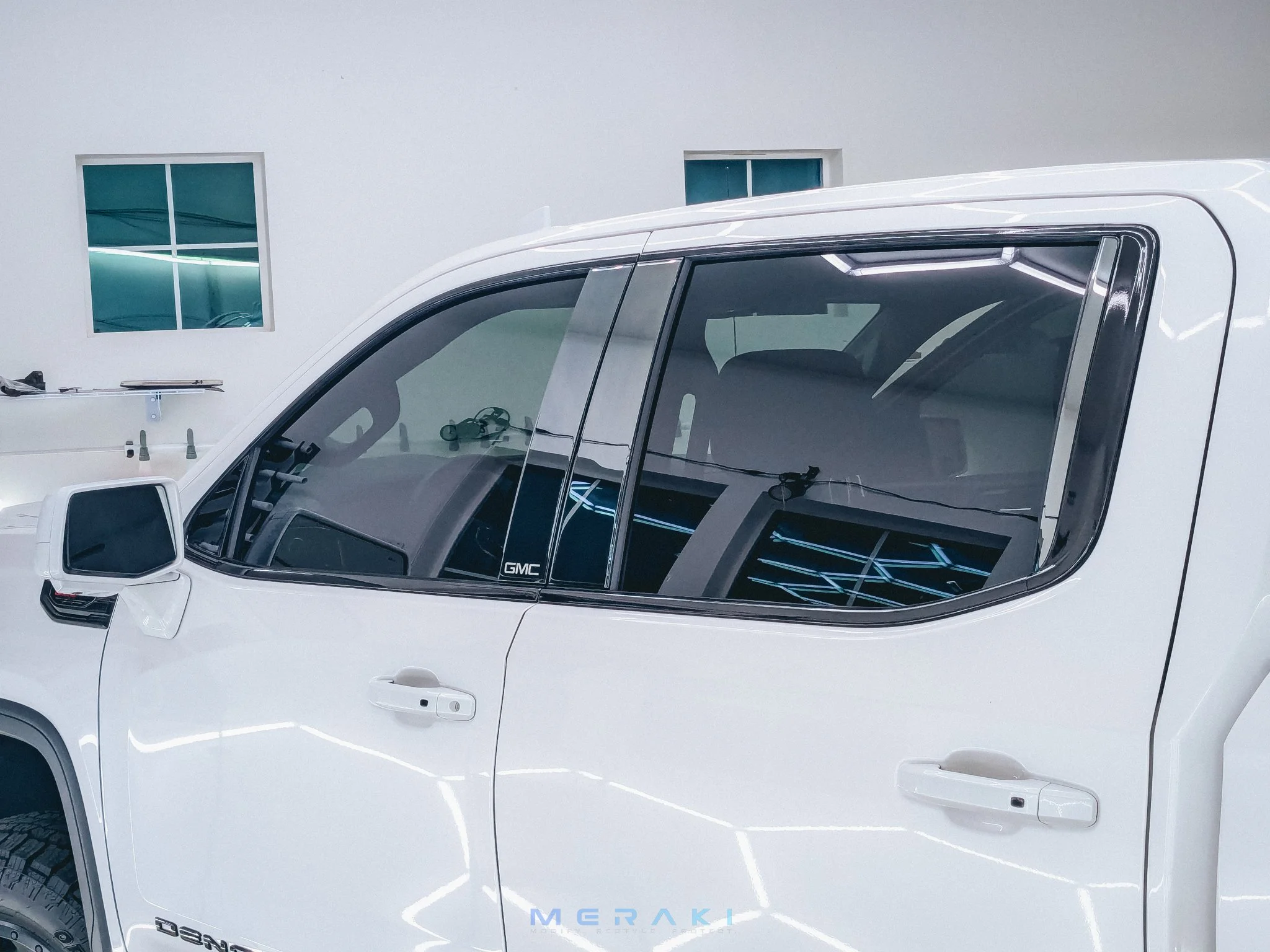 Gloss Black Chrome Delete | GMC Sierra