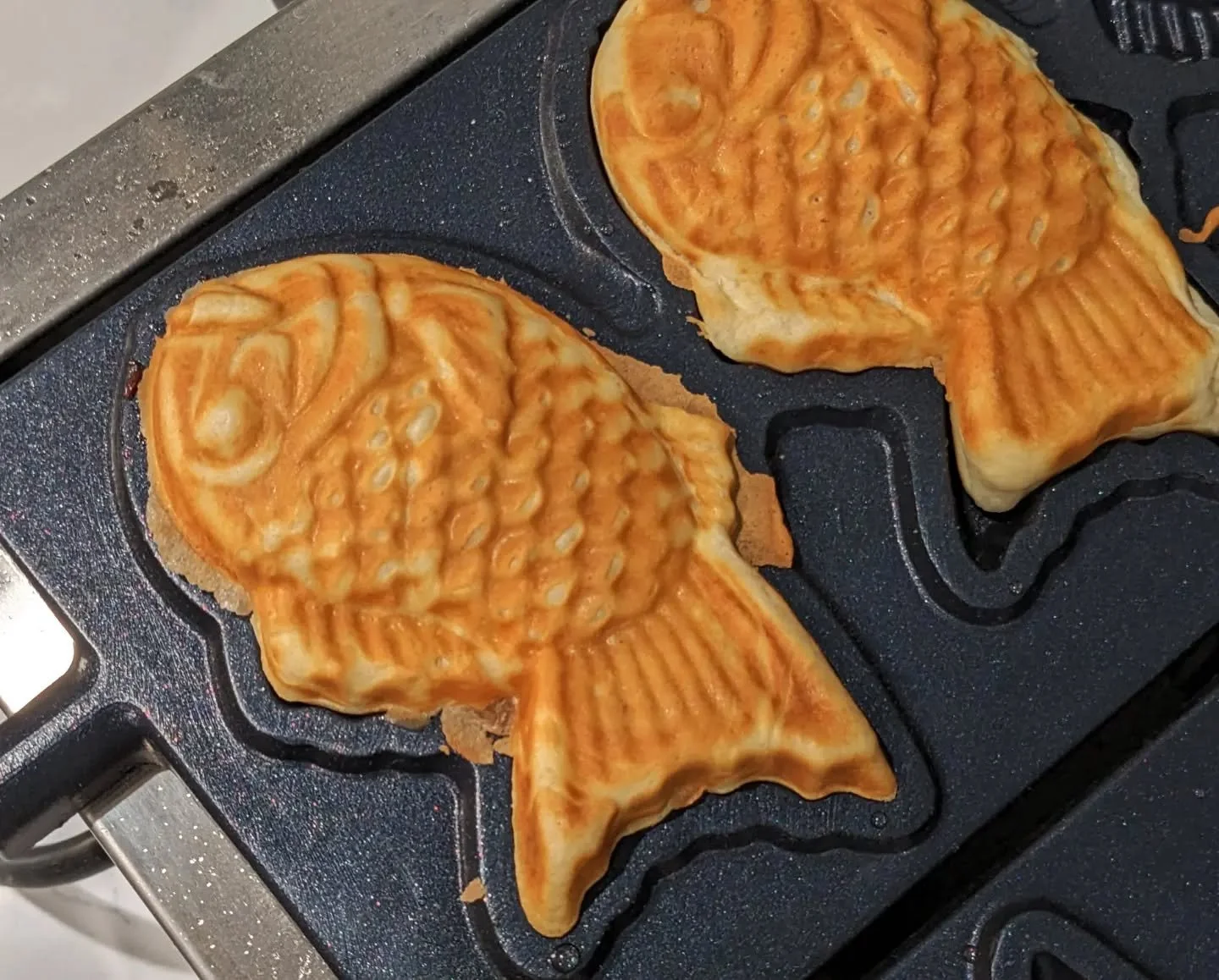 Sorry guys, our taiyaki machine is still down. 😭
We've been waiting for the manufacturer to send us a part for over a week, sadly it got stuck in customs jail. 

Until then, we do still have all of your favorite drinks, the pandan waffles and boba s