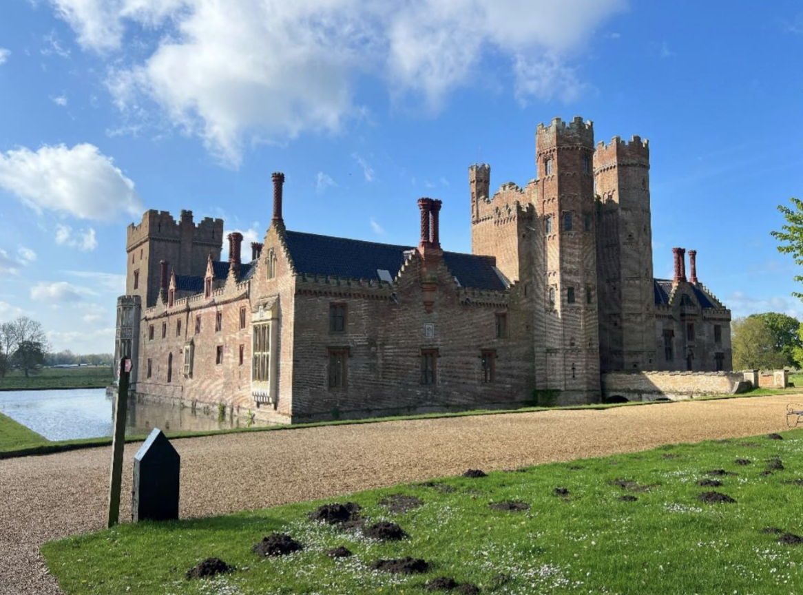 What Does a Country House PhD by Practice Look Like? 