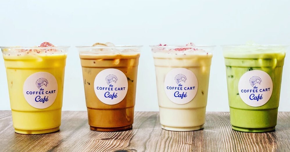 Check out our iced drink line up for that afternoon craving 🤩🧋💓 from left to right:

-Iced Turmeric Latte finished with our rose cardamom sugar garnish (make it dirty for an extra kick!) 🧋🫚🌹

-Iced Mexican Mocha topped with powdered cinnamon , 