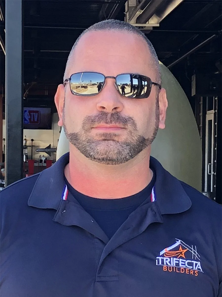 Mike Huebner 3x4.jpg