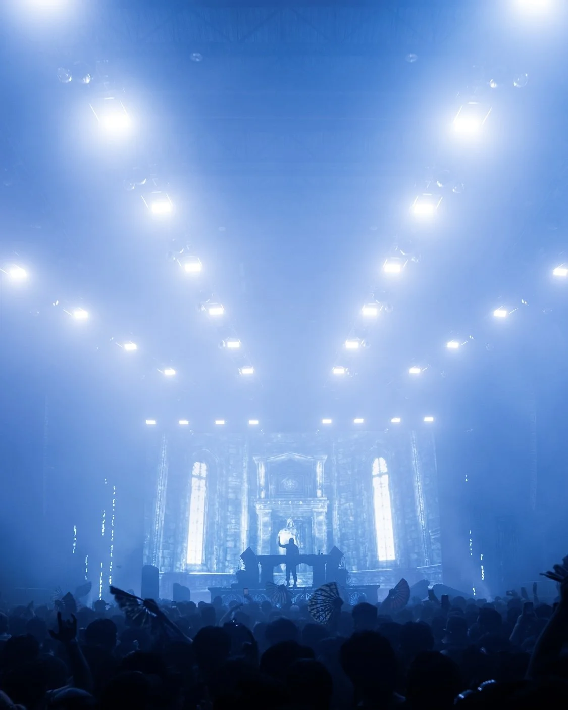 SevenLions_BrooklynStorehouse2026_ragin__gagin_16x9_-18.jpg