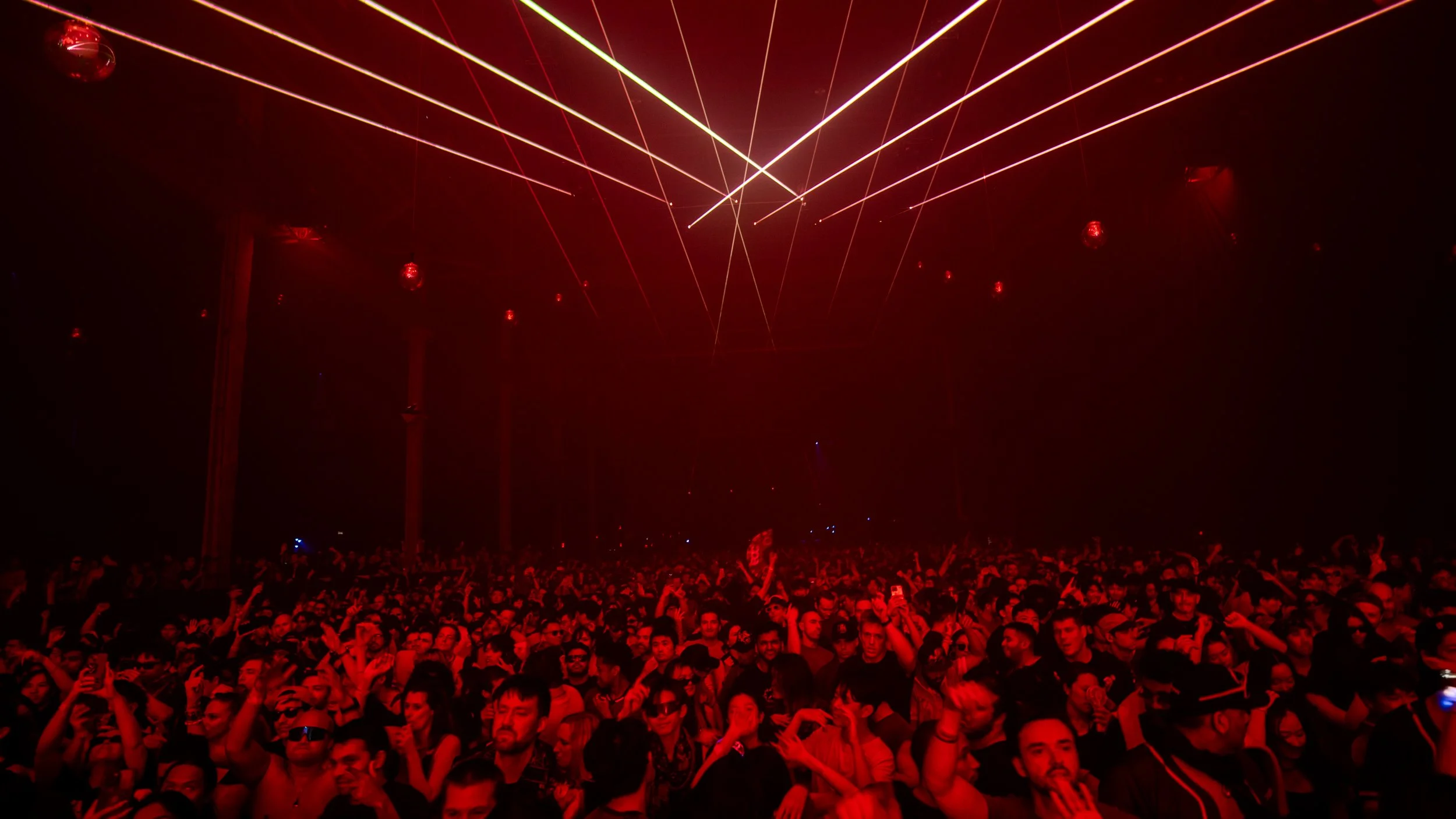 SevenLions_BrooklynStorehouse2026_ragin__gagin_16x9_-7.JPG