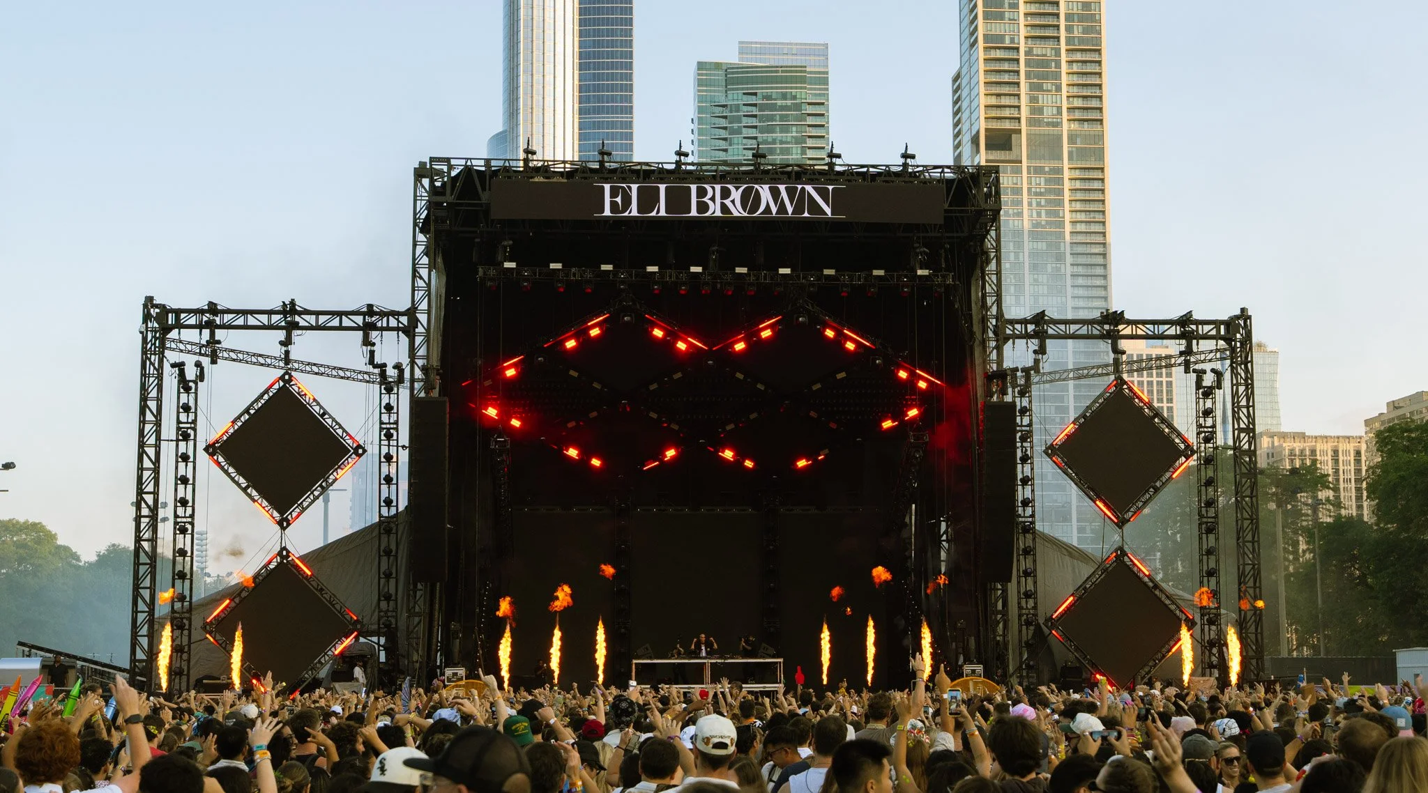 EliBrown_Lollapalooza2026_Perry's_ragin__gagin-10.jpg