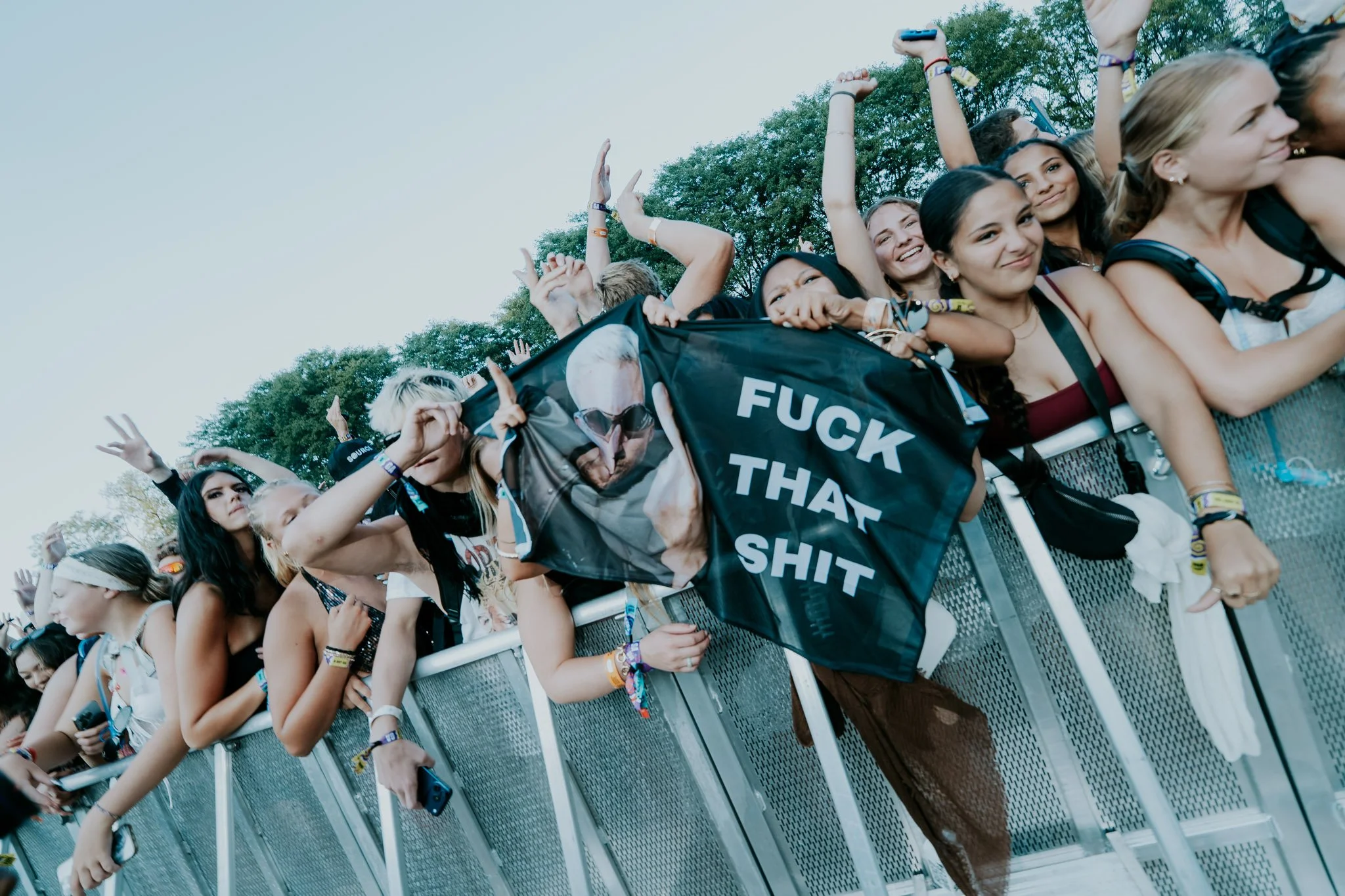EliBrown_Lollapalooza2026_Perry's_ragin__gagin-68.jpg