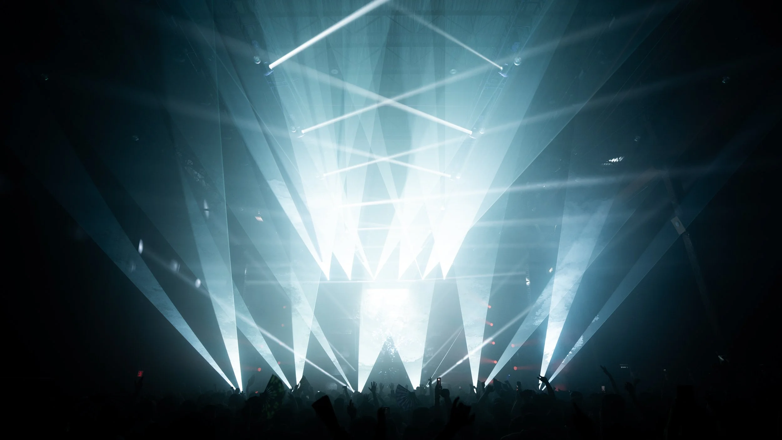 SevenLions_BrooklynStorehouse2026_ragin__gagin_16x9_-8.JPG