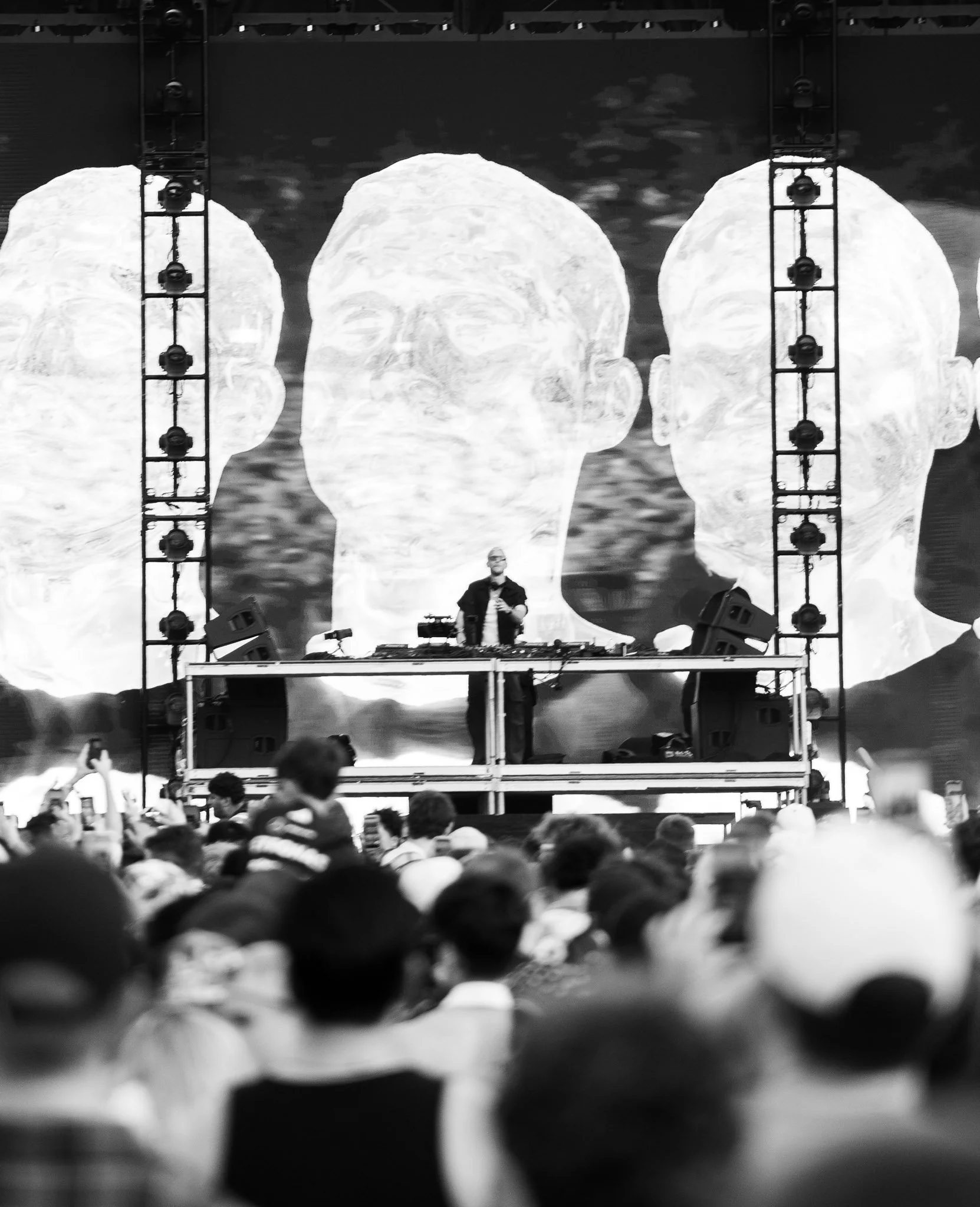 EliBrown_Lollapalooza2026_Perry's_ragin__gagin-13.jpg