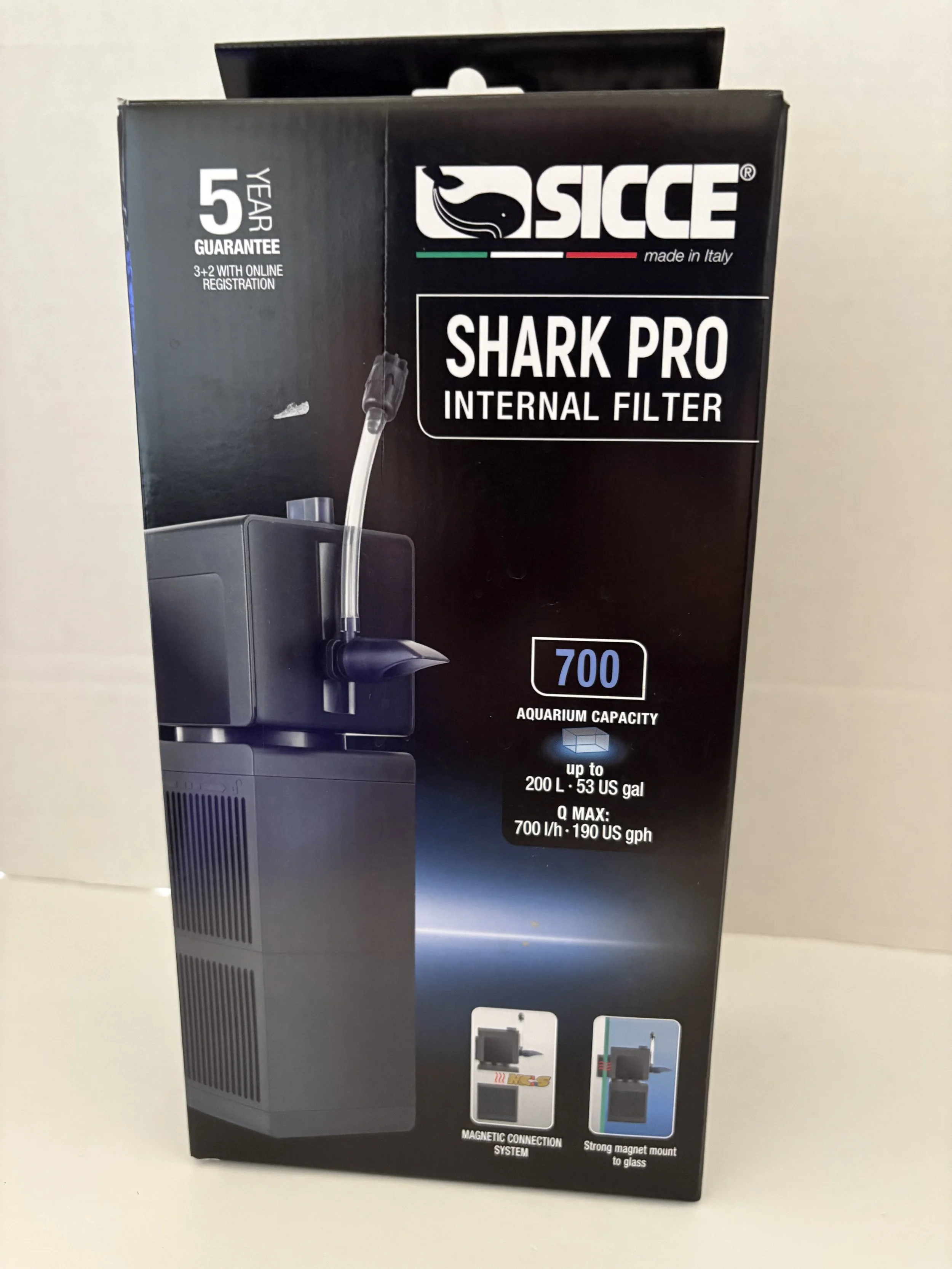 Shark PRO 700