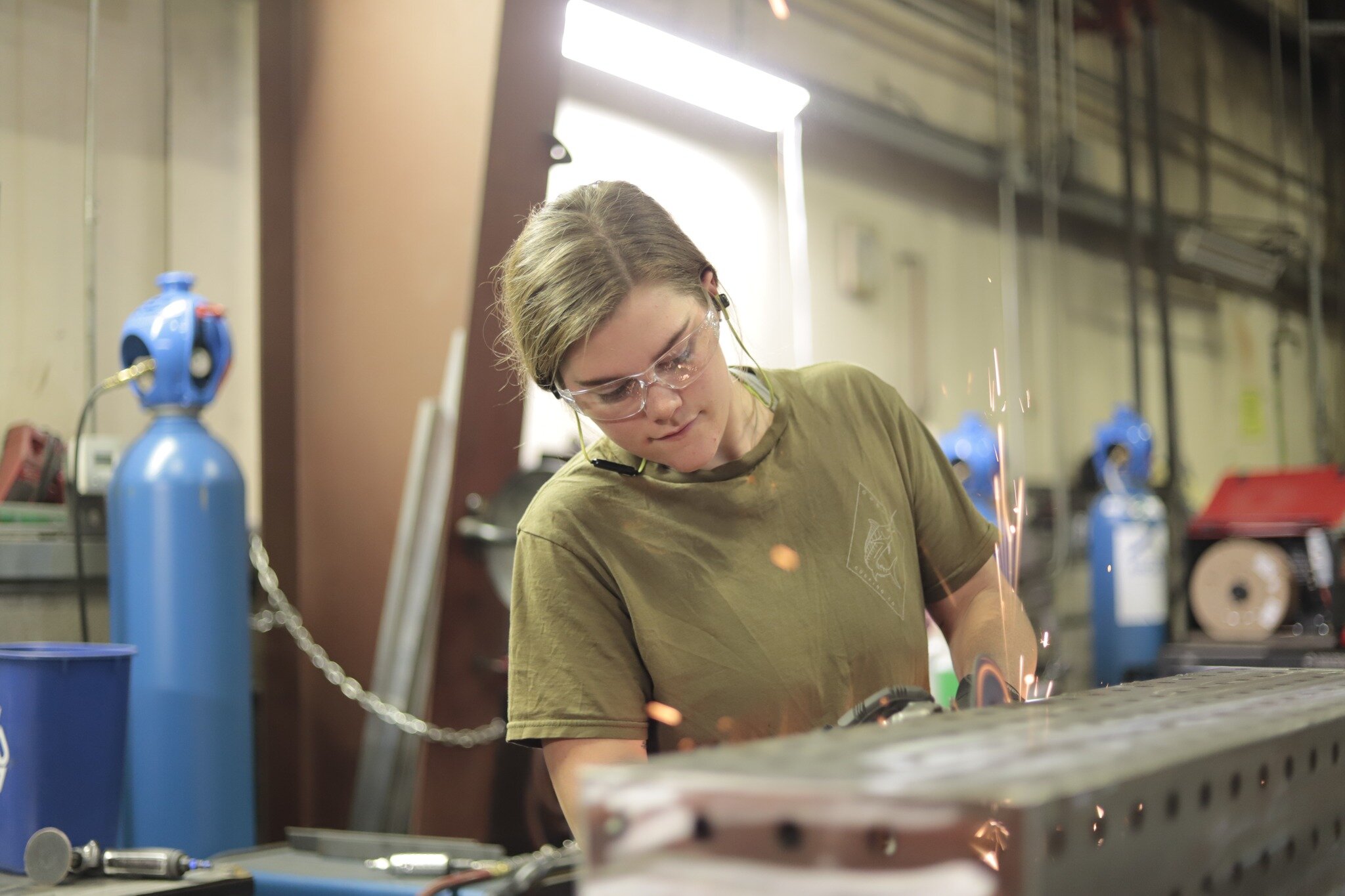 Sparks are flying this fall as we continue to work on your next project. With a fire in our facility, the cold won't come anywhere near Western Design &amp; Fabrication. 🔥

#WesternDesignFab 
#metalshop 
#sparksfly