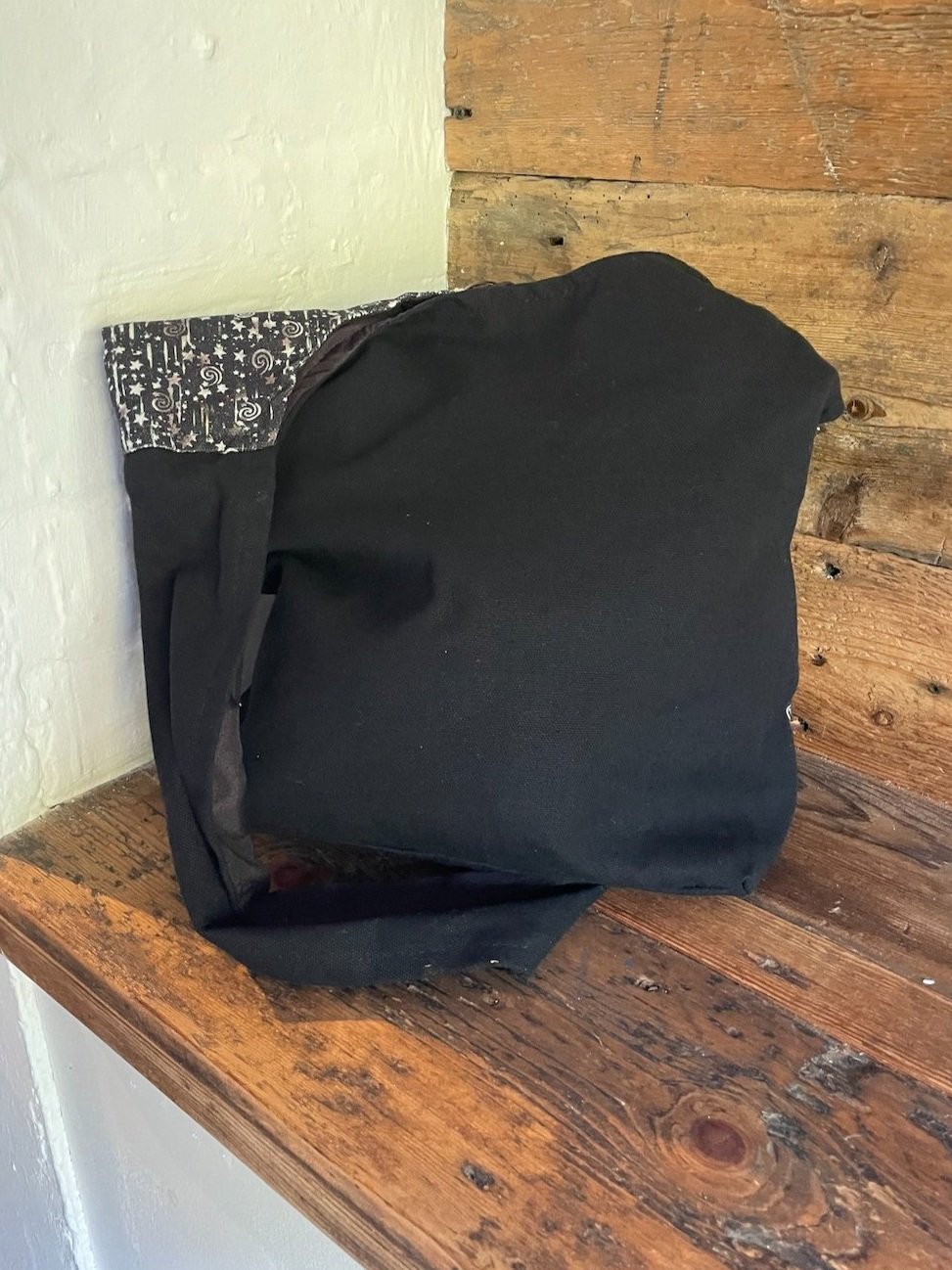 Mandala+Shoulder+bag+-+back+-+The+Eleventh+House.jpg