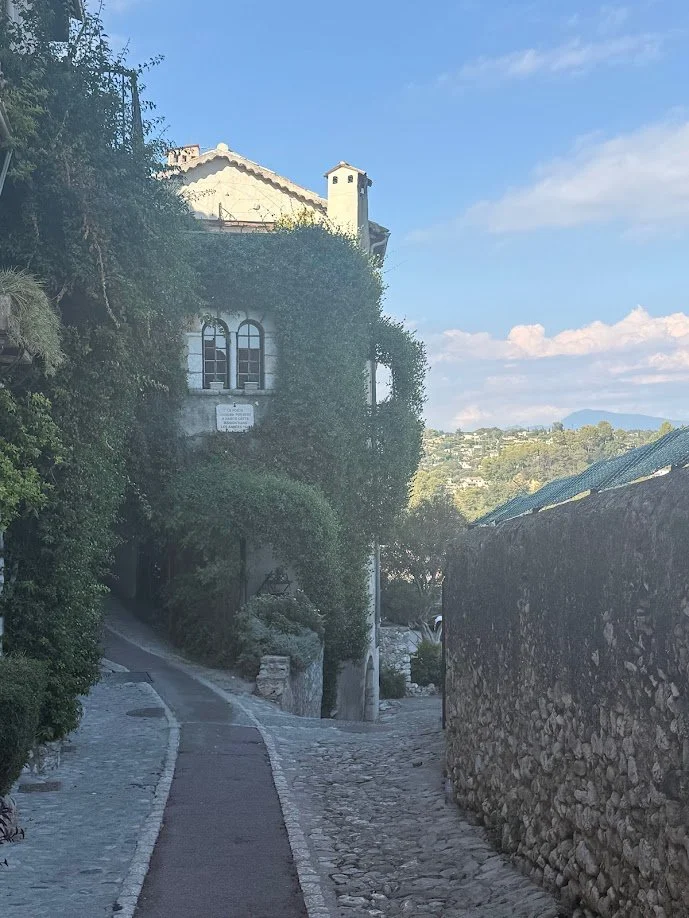 Facetune_16-09-2026-19-36-22.jpg