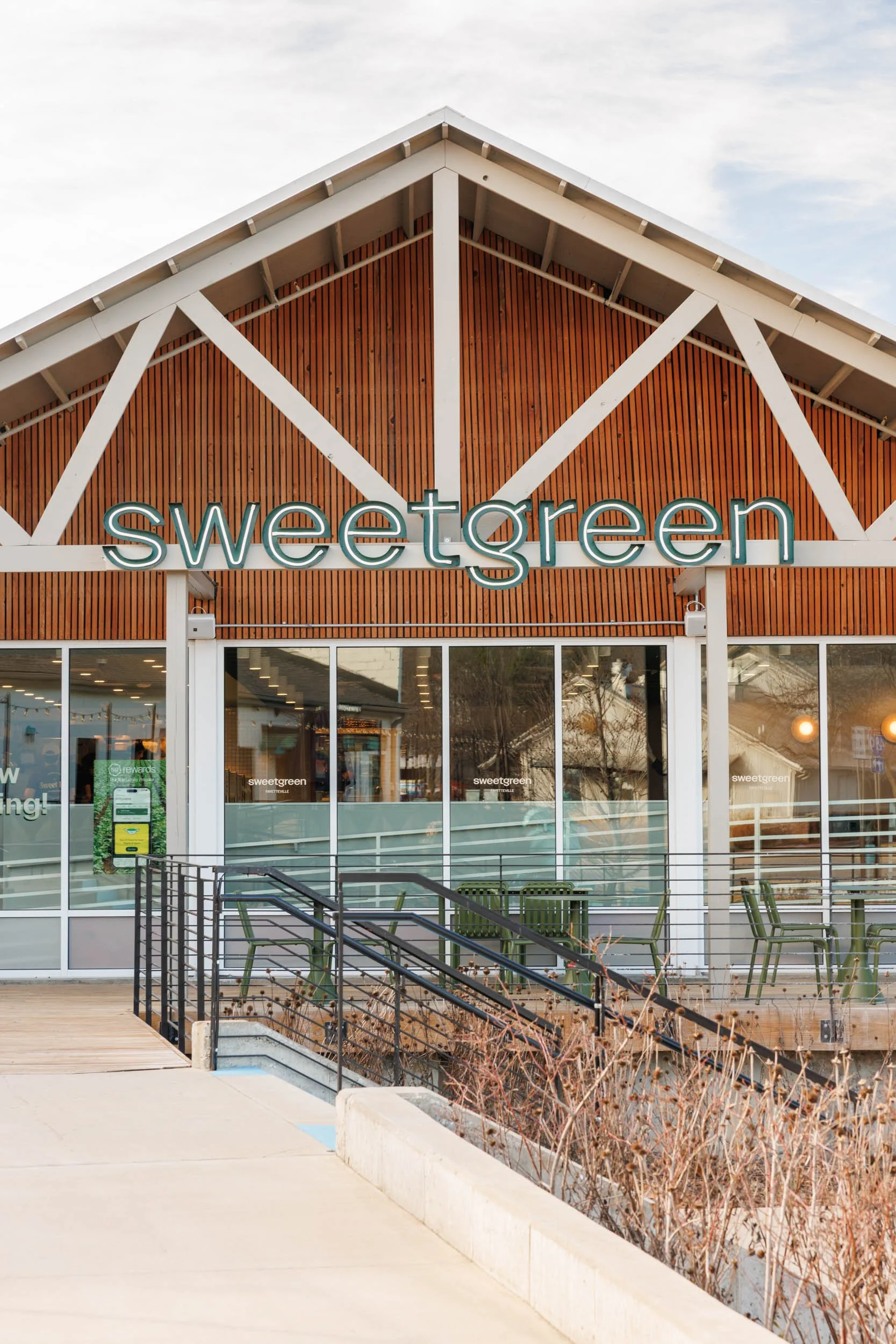 Sweetgreen_Fayetteville_AR_Reeves_09487.jpg