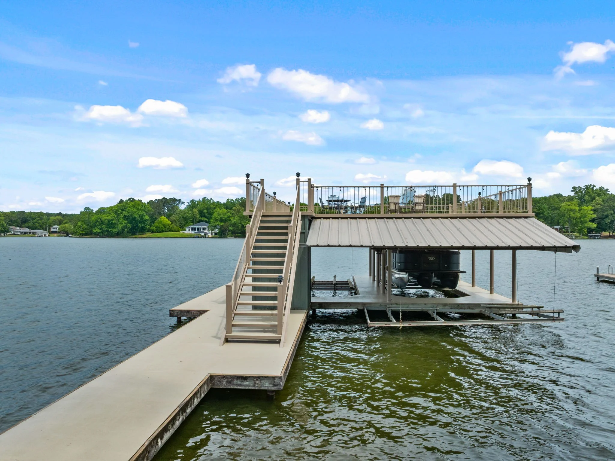PropImgCncpts_Baker_99LakeshoreCt-8.jpg