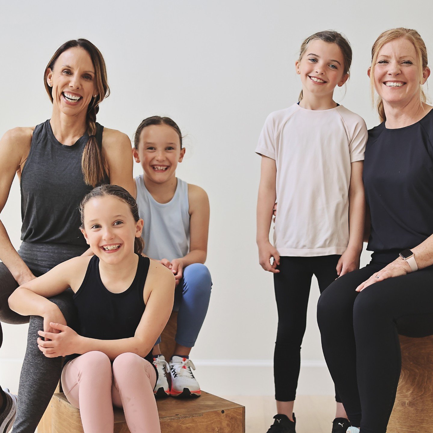 We believe community is as important as exercise when it comes to health.

There is a good chance the person on the reformer next to you has quite a bit in common so make sure to say hello! 👋🏻
.
.
.
#o44 #o44method #o44community