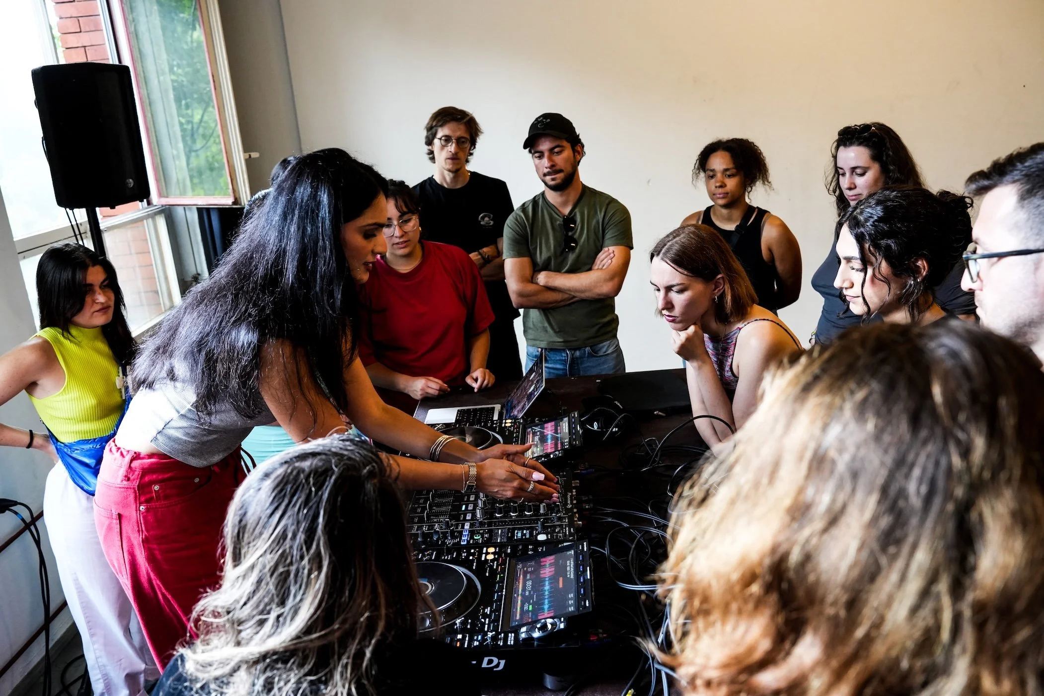 Djing workshop with Zeemuffin, photo credit Shobee Elhelymy