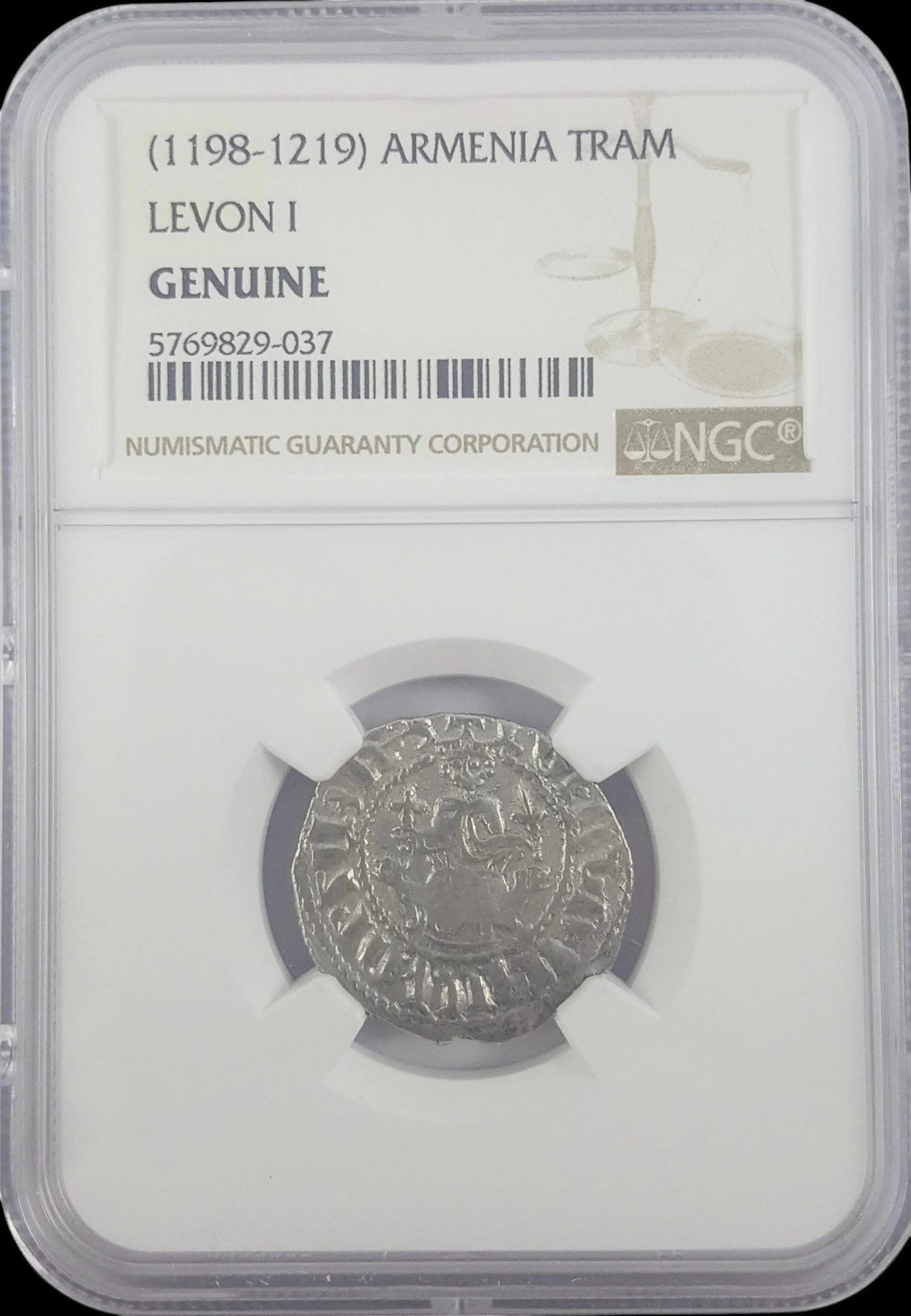 cru-levon-ngcngb-scaled-Photoroom.jpg