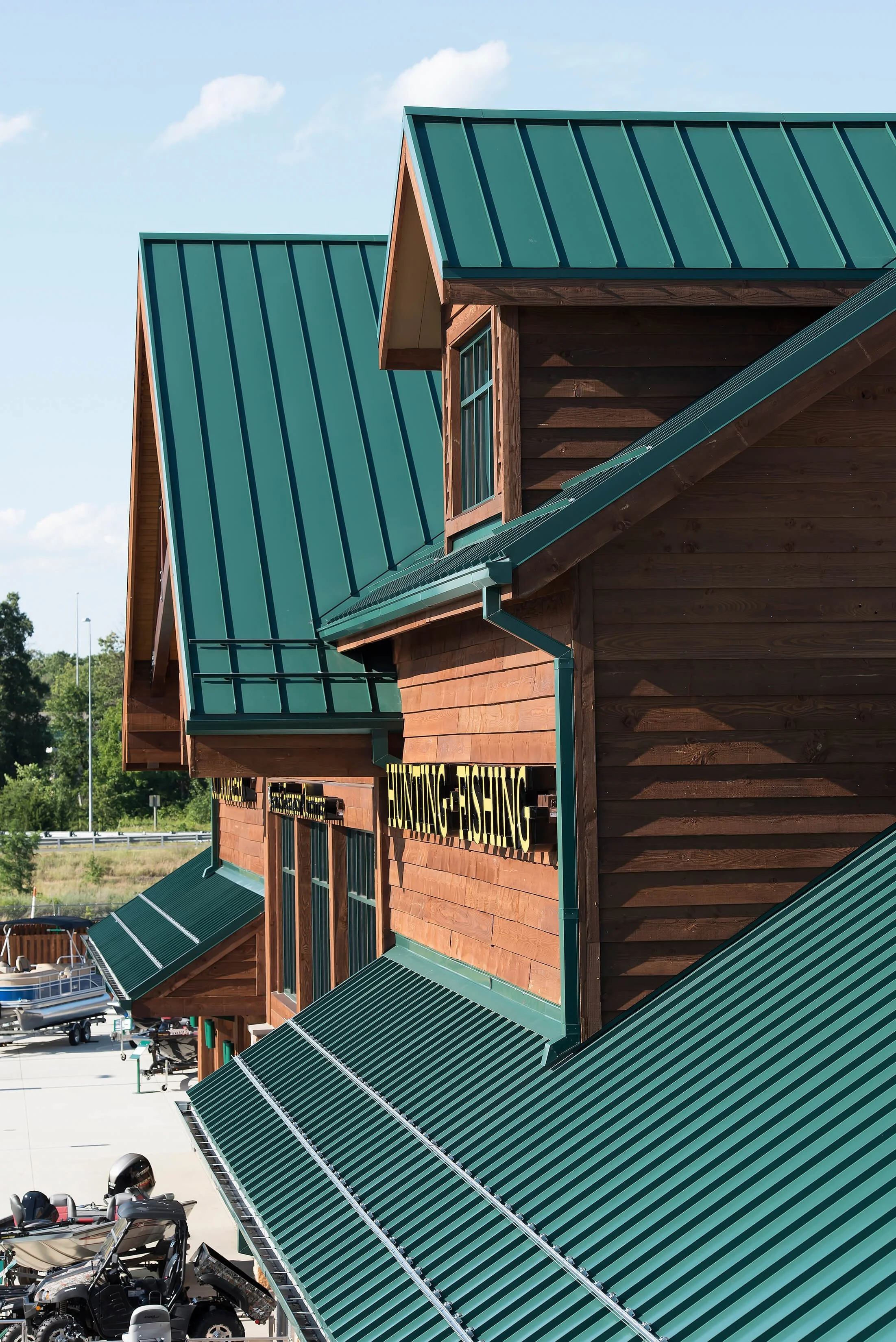 PAC-CLAD | Petersen Metal Panels in Texas: Premium Wall and Roof Cladding for Commercial Projects