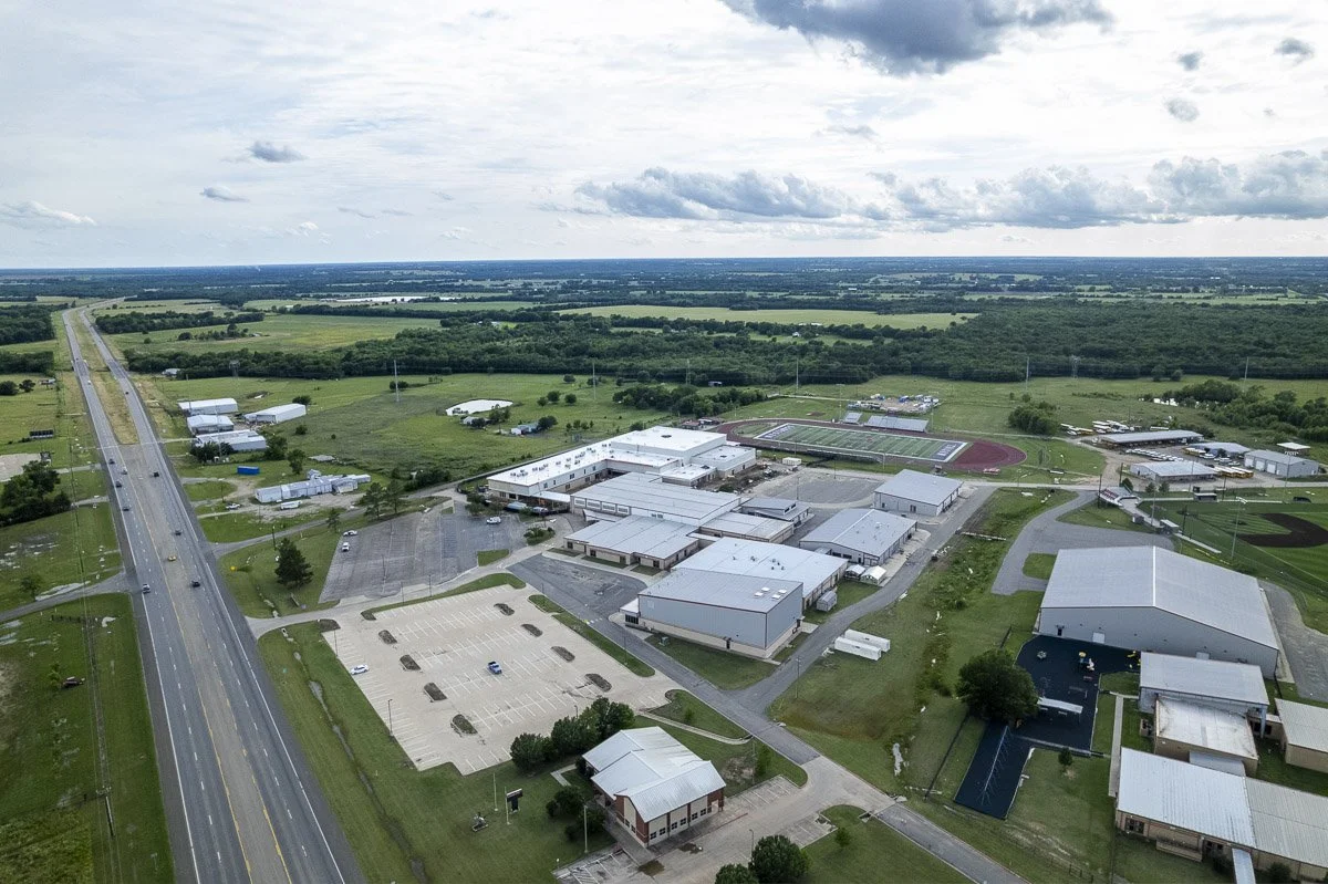 [web-size]KMCo_IBRoofSystems_ChisumHighSchool_Drone_2026_05_24 (1 of 82).jpg