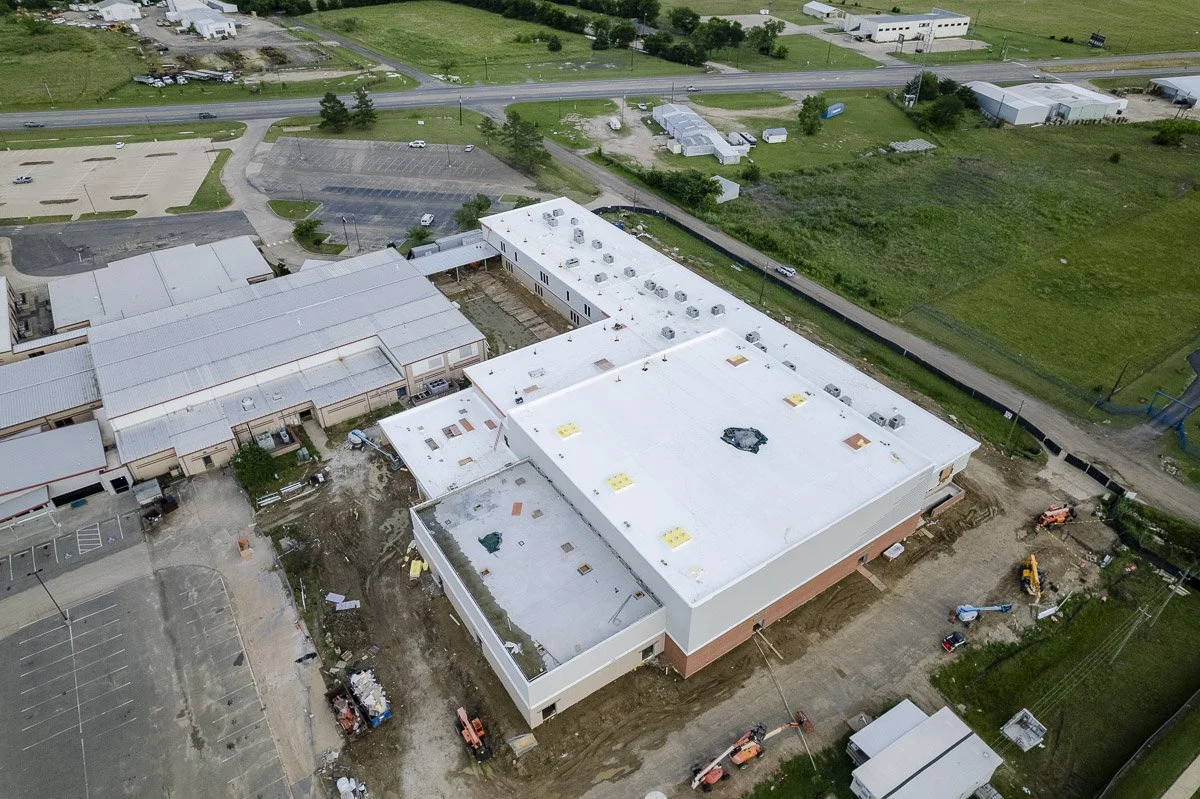 [web-size]KMCo_IBRoofSystems_ChisumHighSchool_Drone_2026_05_24 (16 of 82).jpg
