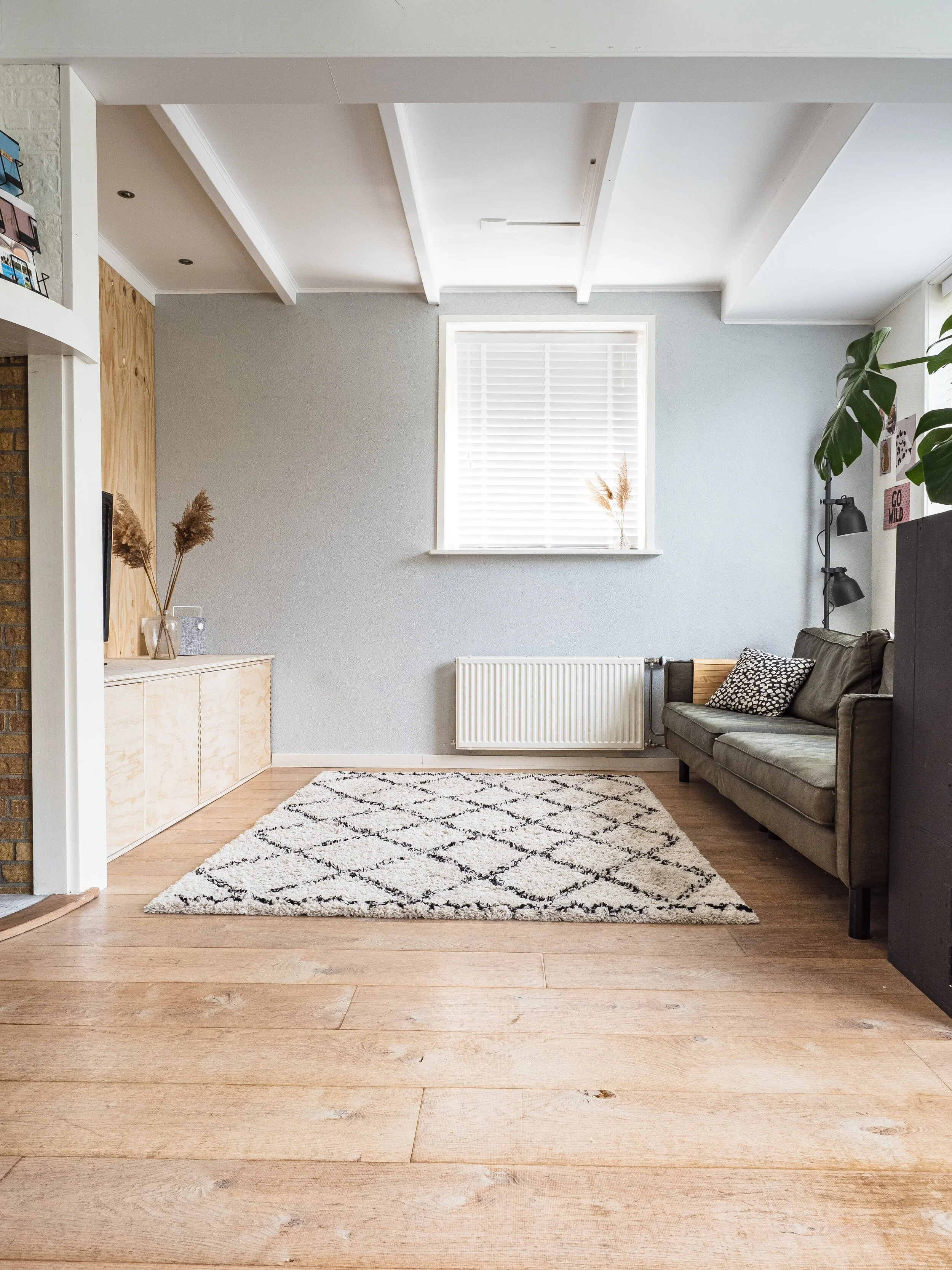 How to Remove Carpet Stains from Synthetic Carpets