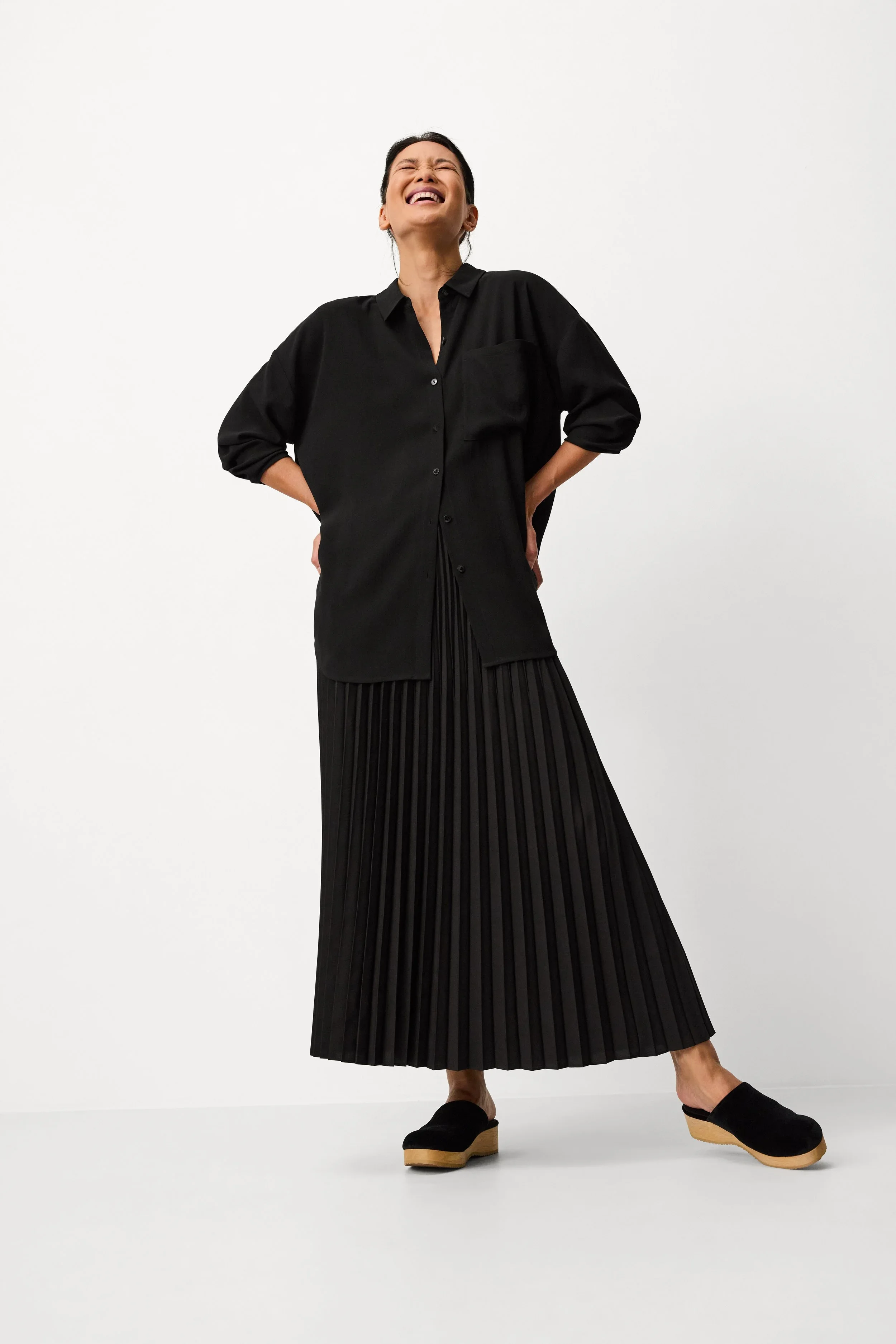 24M12-0520-LOOK2-DIG_124+copy.webp