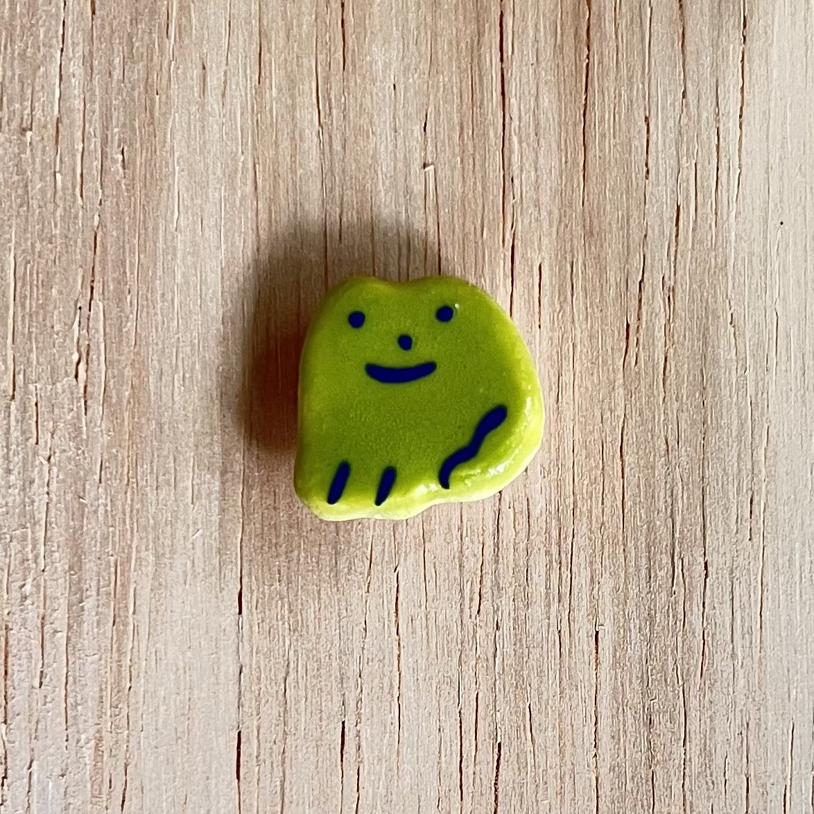 frogpin.jpg