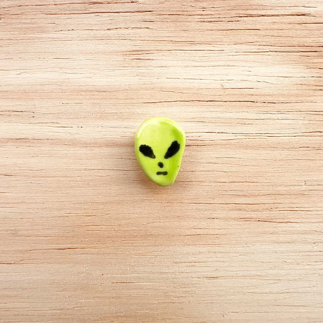 alienpin.jpg
