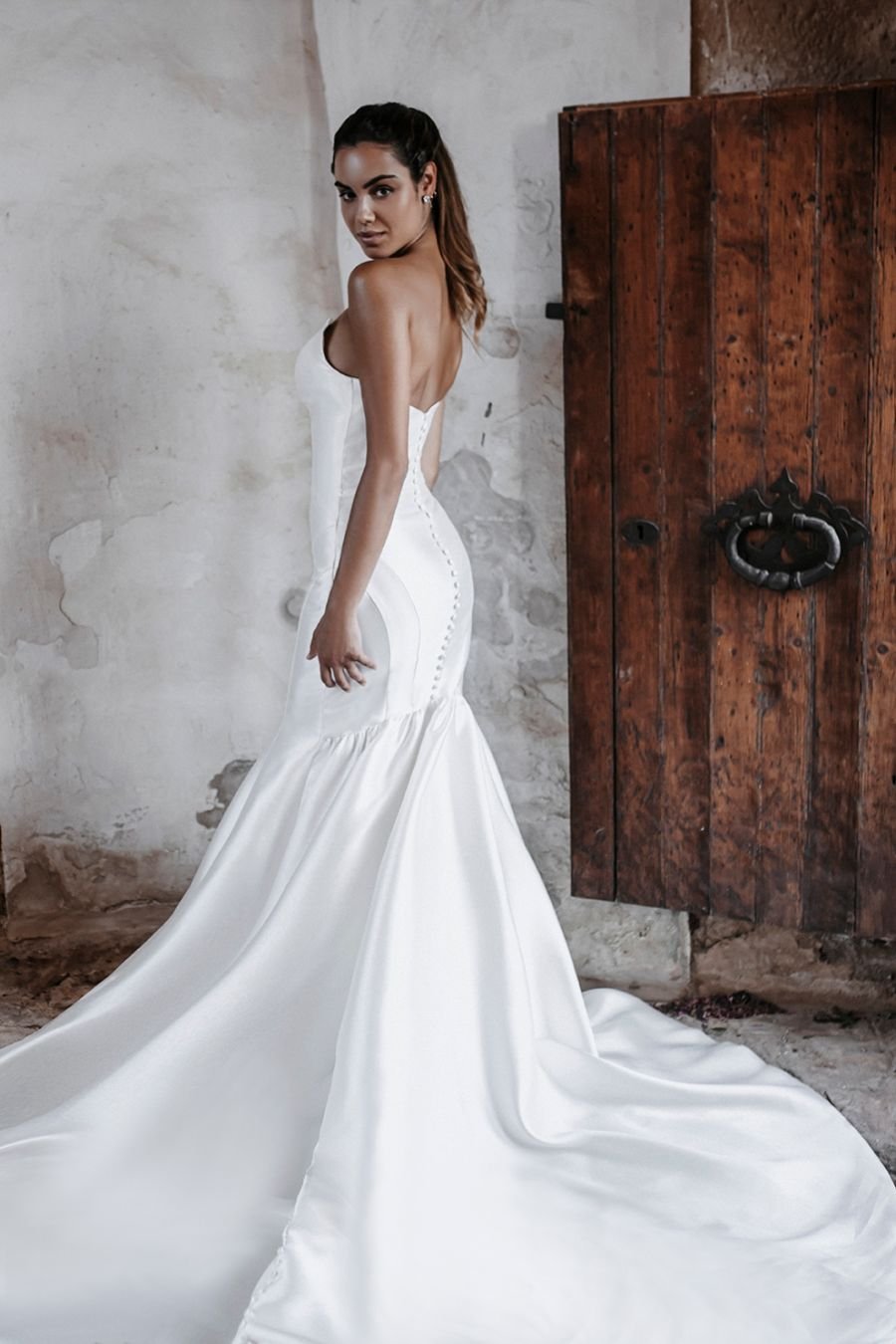 E215-Carmen-AD3_fe9d448278d6374705cad208a7ef2a7b.jpg