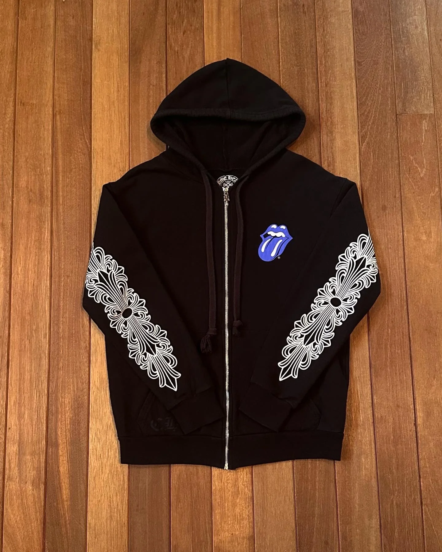 限定コラボ【Chrome Hearts×Rolling Stones】BLUE ロゴパーカー クロムハーツ マルチカラー クロス ロゴ ジップアップ パーカー