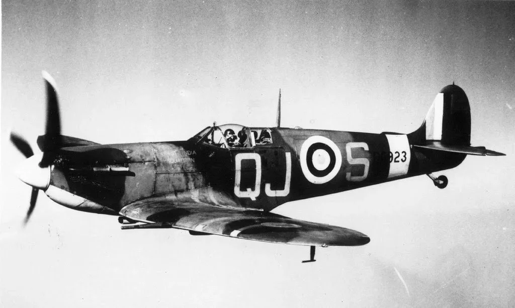 K32006 Kotare 1-32 Spitfire Mk.Vb (Early) (12).jpg