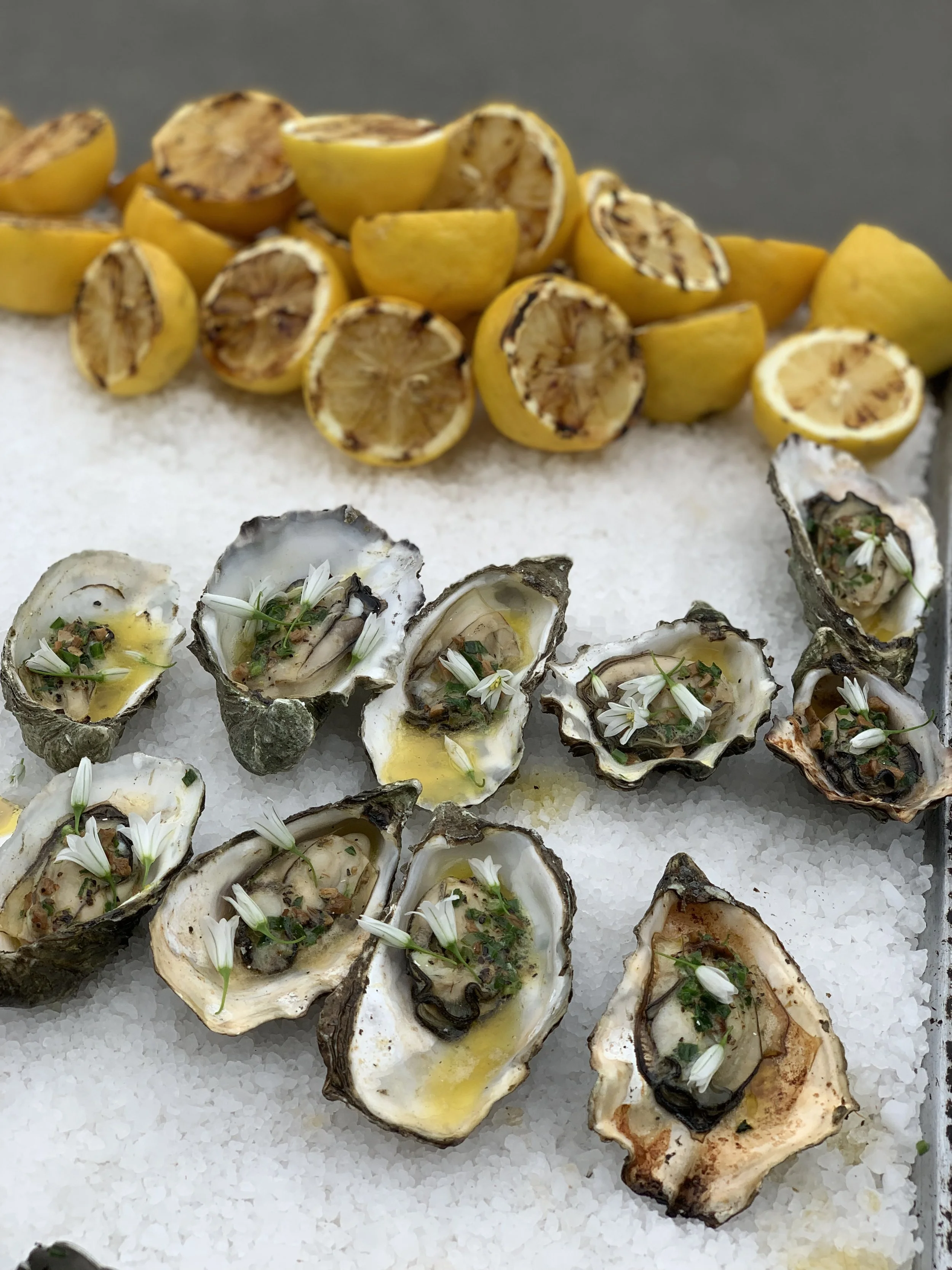 oysters grilled lemon.jpg