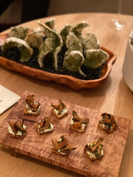 Chanterelle crostini.jpeg