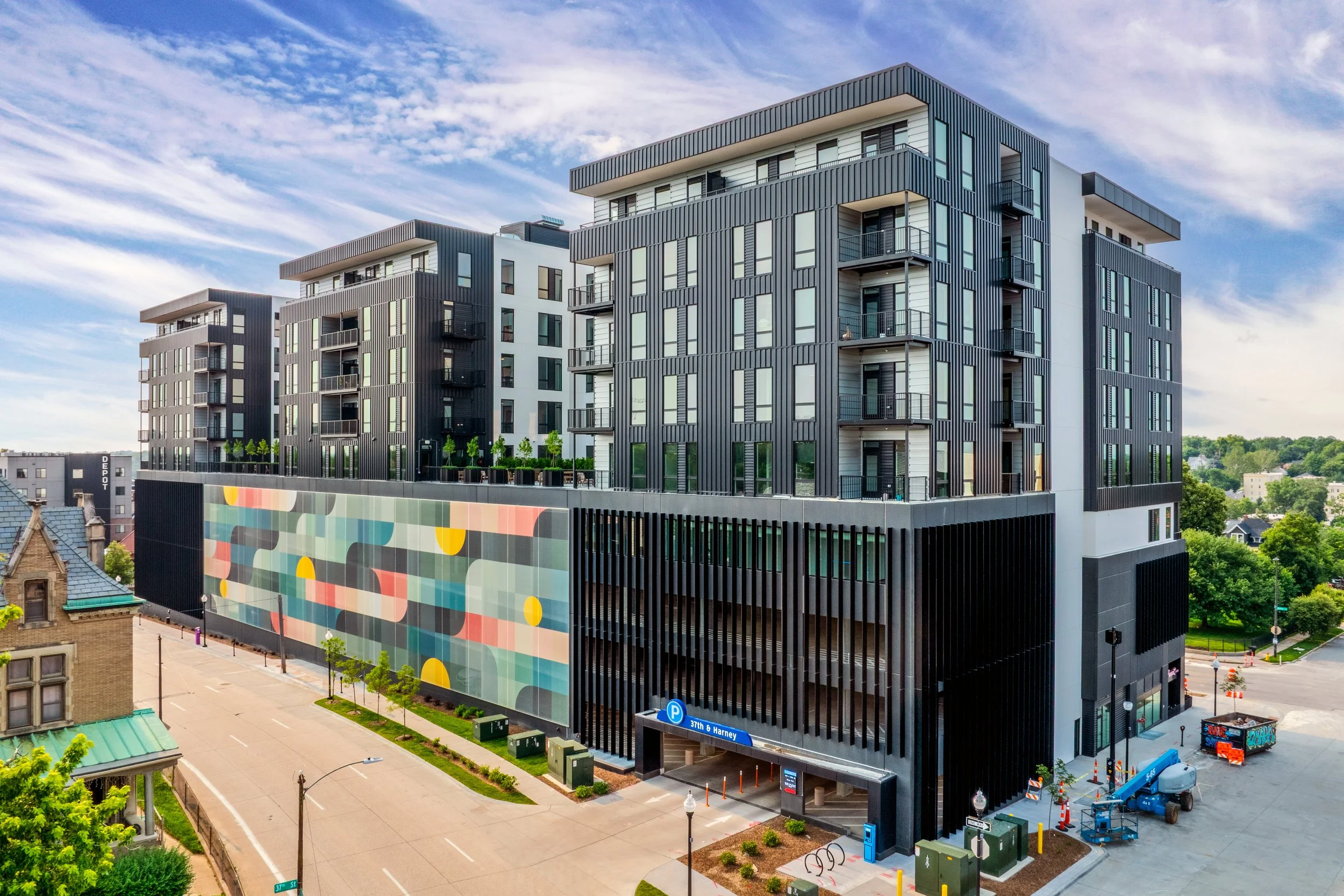 001west_farnam.jpg