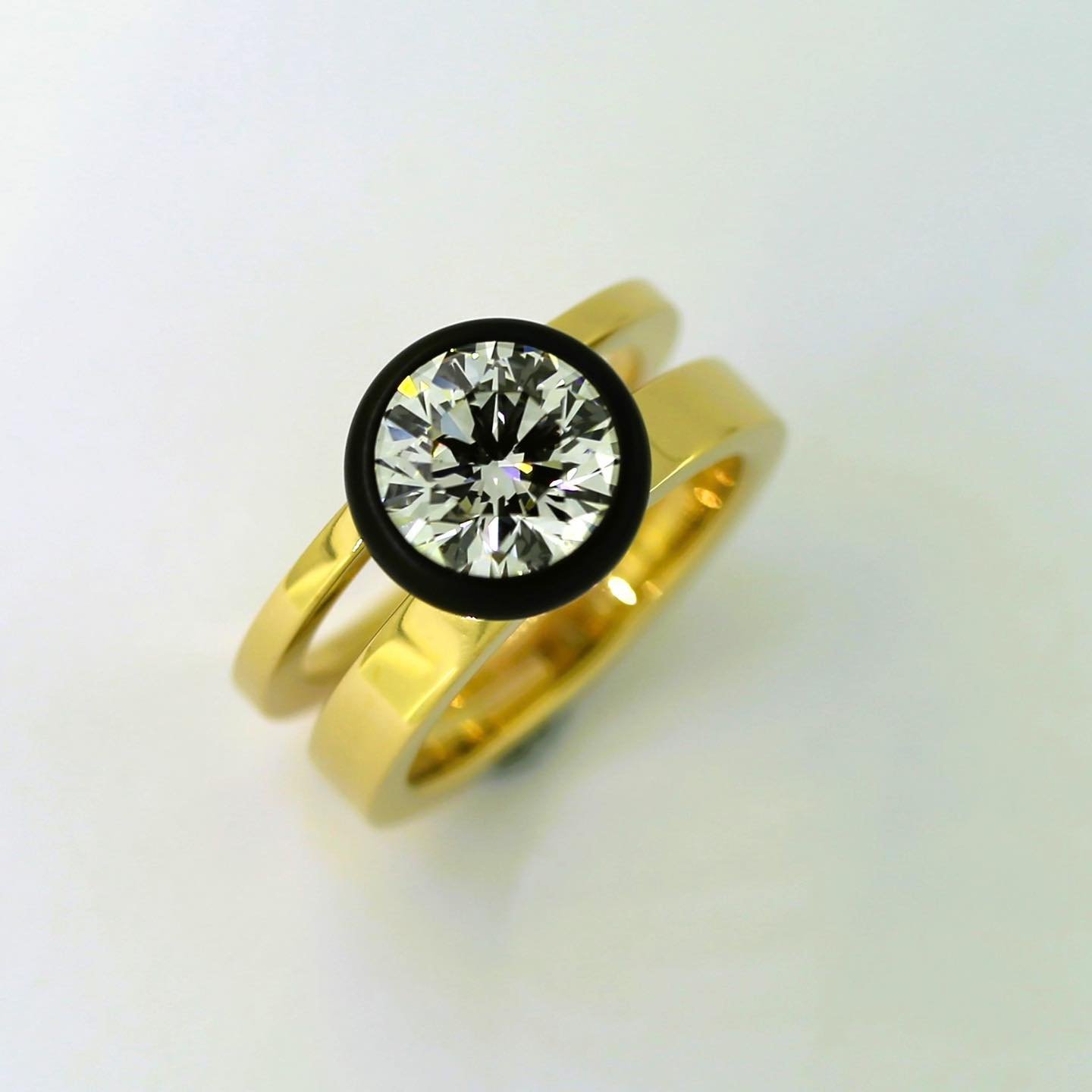 18K Yellow Gold ring with 3.03 Ct Round Diamond set into the Iron bezel #casual #handmade