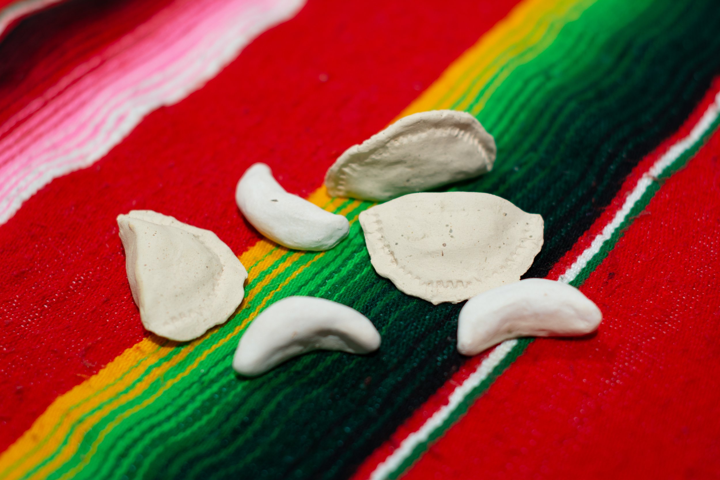 WeddingCookies_2024.jpg