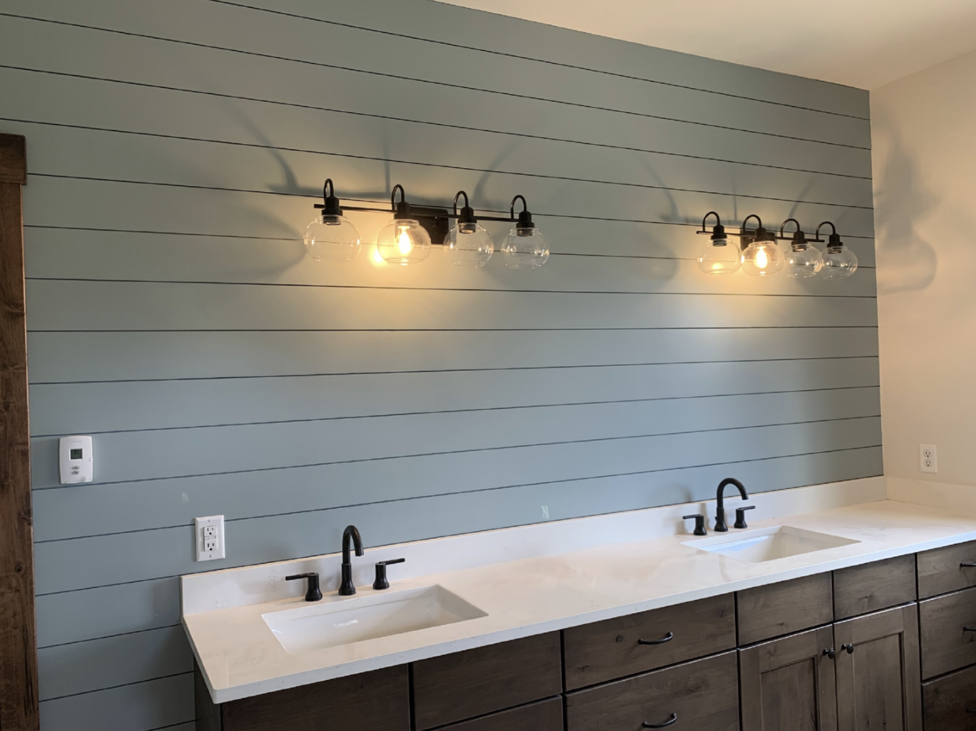 Primary Shiplap.png