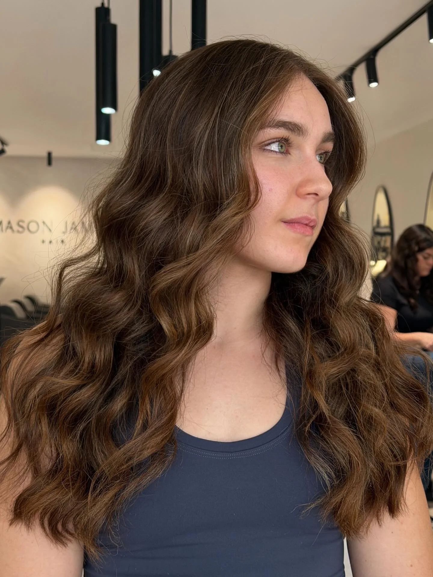 Subtle sun-kissed highlights ✨ #masonjameshair 
.
.
.
.
.
.
.
.
.
.
.
.
.
.
.
.
.
#castlehill #hillsdistrictsalon #sydneyhair #sydneyhaircolourist #haircolouristsydney #sydneyhairdresser #sydneyhairstylist #hillsdistrictmums #hillsdistrictsydney #hig