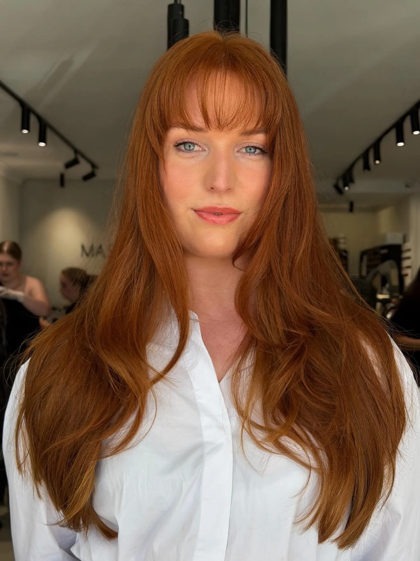 Light, airy and effortlessly fresh 🌬️ #masonjameshair 
.
.
.
.
.
.
.
.
.
.
.
.
.
.
#hairdressersydney #sydneyhair #sydneyhairdresser #sydneyhairstylist #hairgoals #copperhair #sydneyhaircolourist #layeredhaircut #layeredhair #hillsdistrictmums #hill