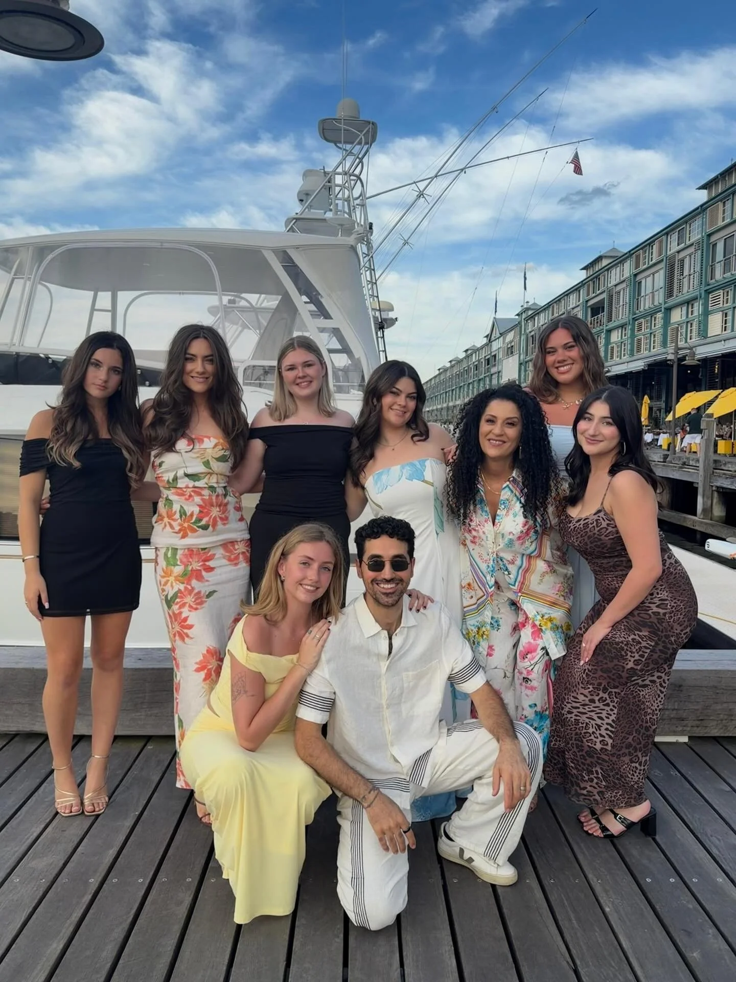 Some cute pics from our MJH Xmas dinner 📷 So grateful for this incredible team! We are looking forward to creating more magic in 2026 with you all🙏🏼⭐️🤍 #masonjameshair 
.
.
.
.
.
.
.
.
.
.
.
.
.
.
.
.
.
.
#xmasdinner #woolloomooloo #sydneycbd #sy