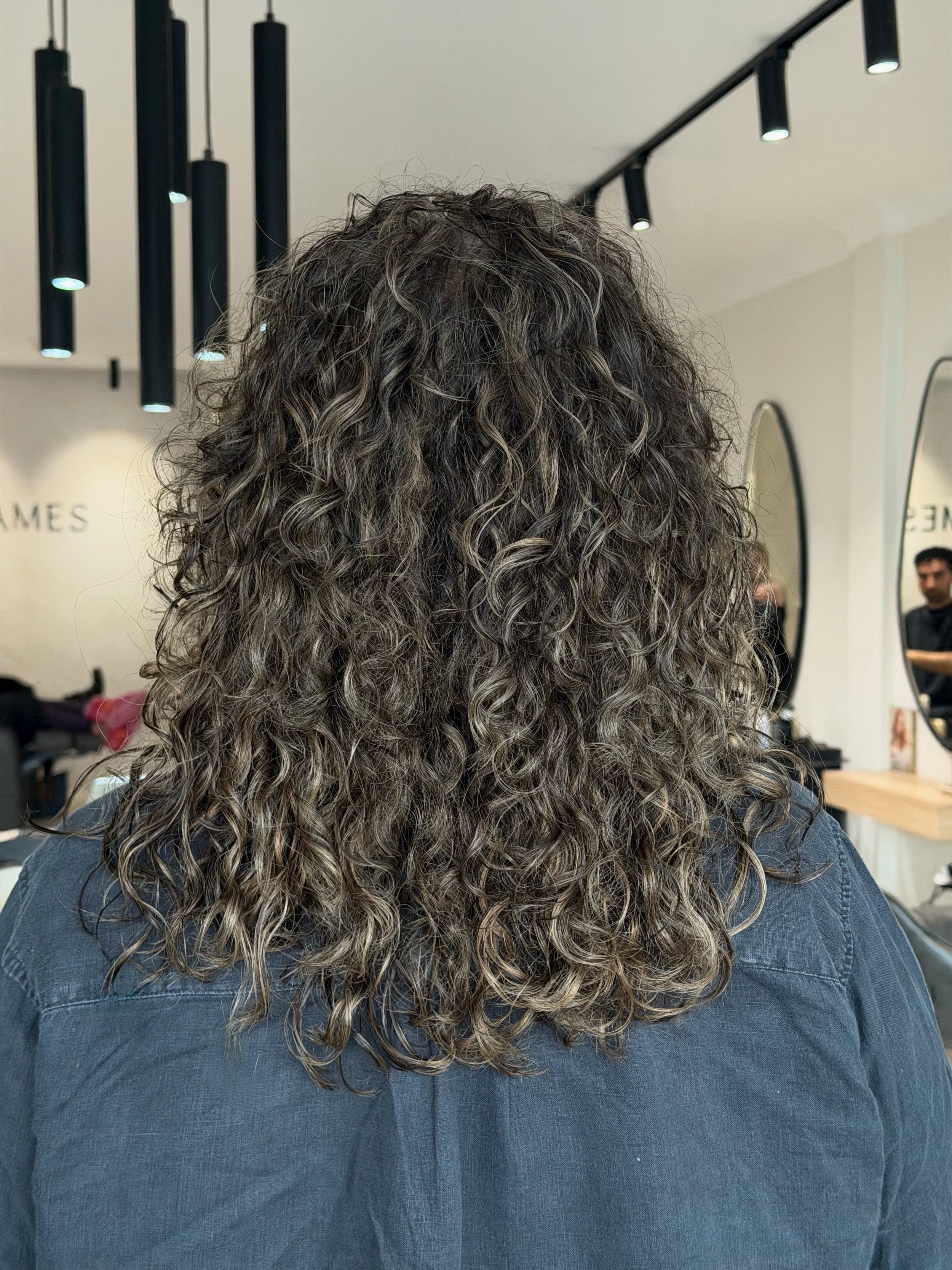 Facetune_28-05-2026-21-57-22.JPG