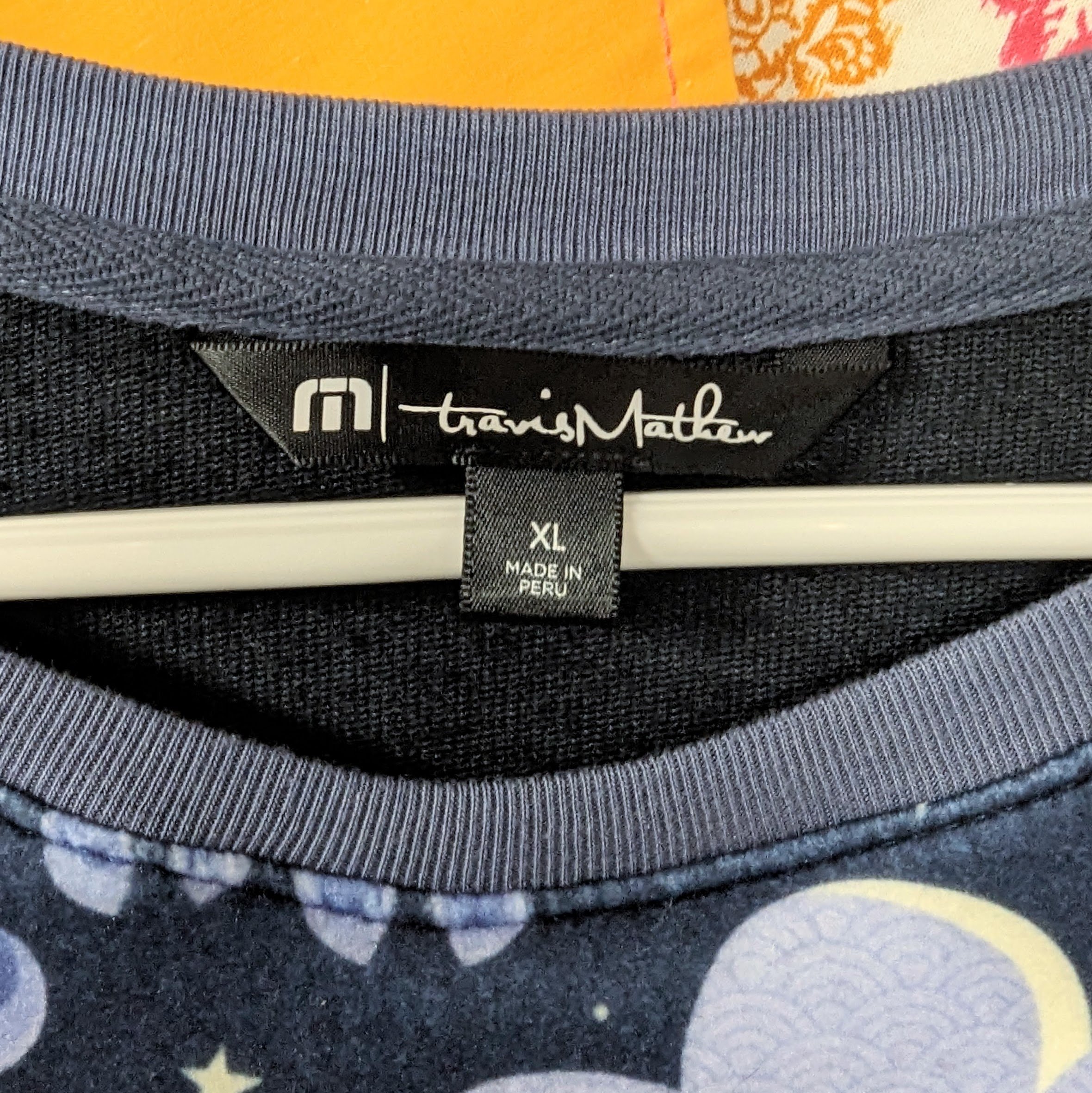 sweatshirt 3 tag.jpg