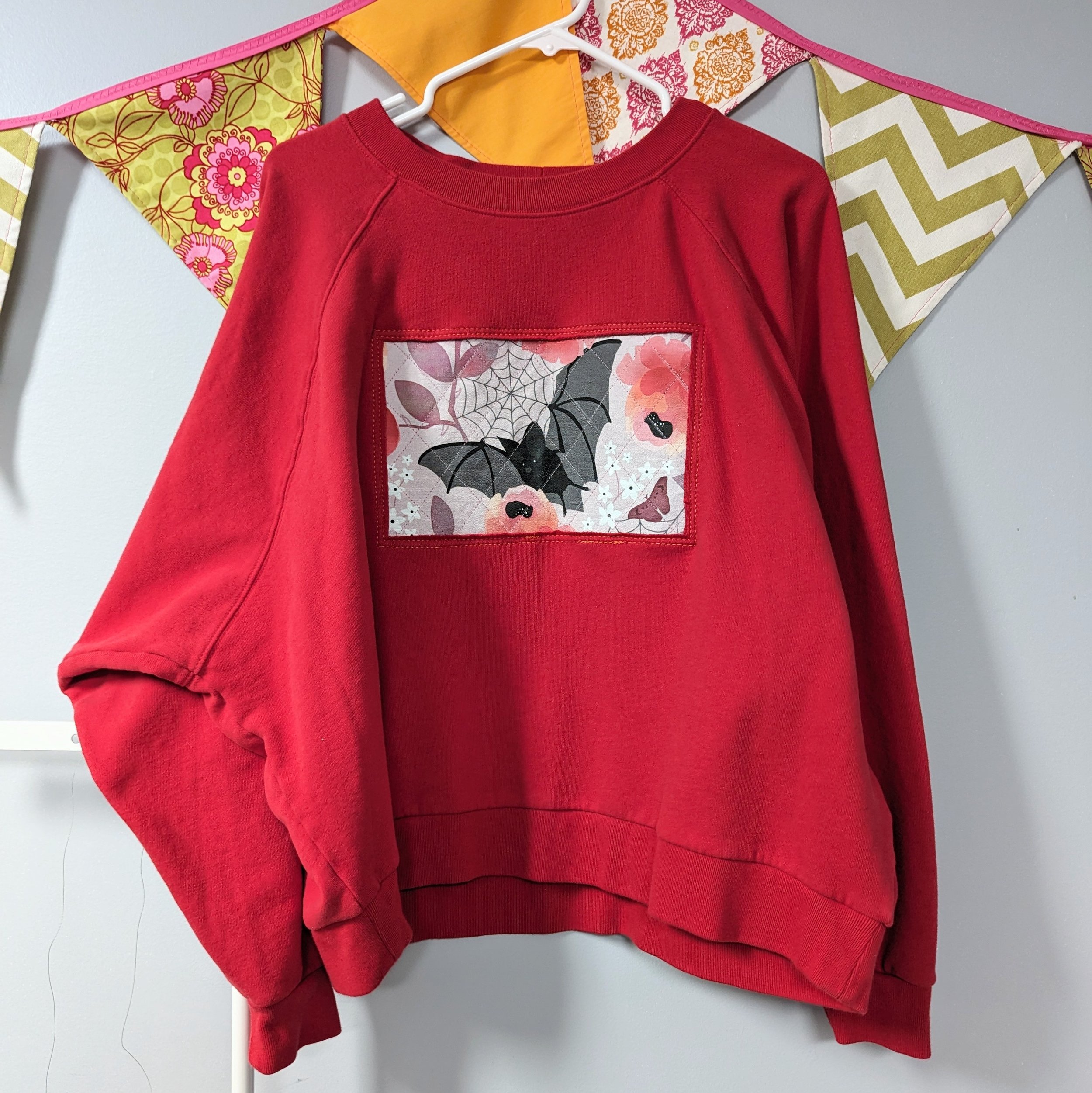 sweatshirt 12 full.jpg